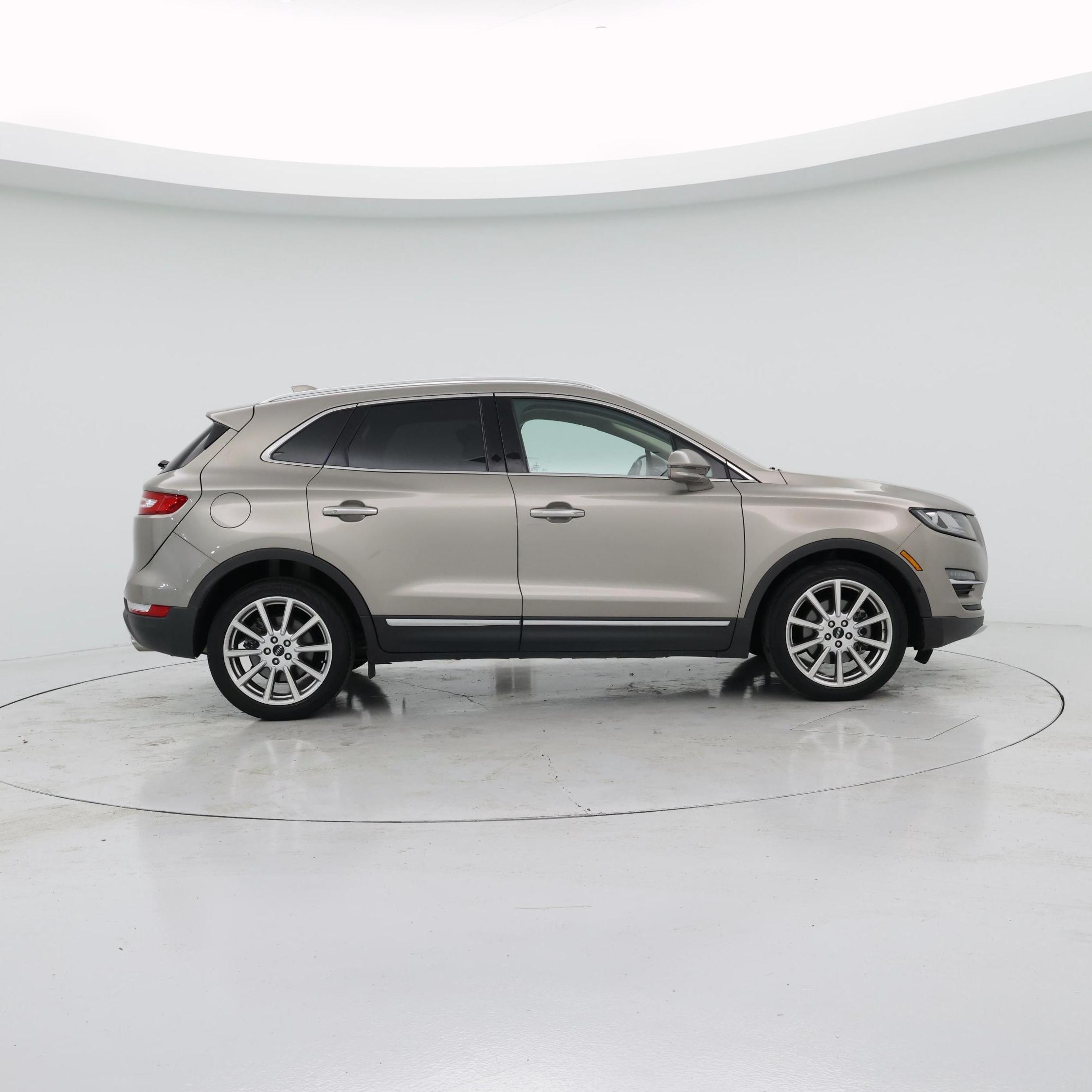 Thumbnail: 2019 Lincoln MKC - 7