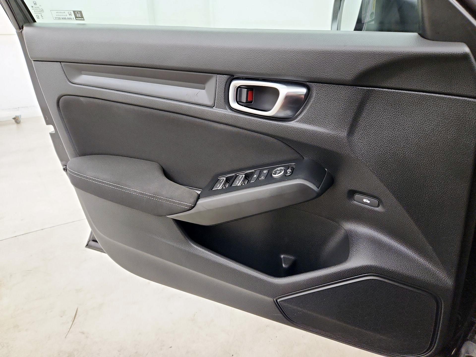 Thumbnail: 2024 Honda Civic - 10