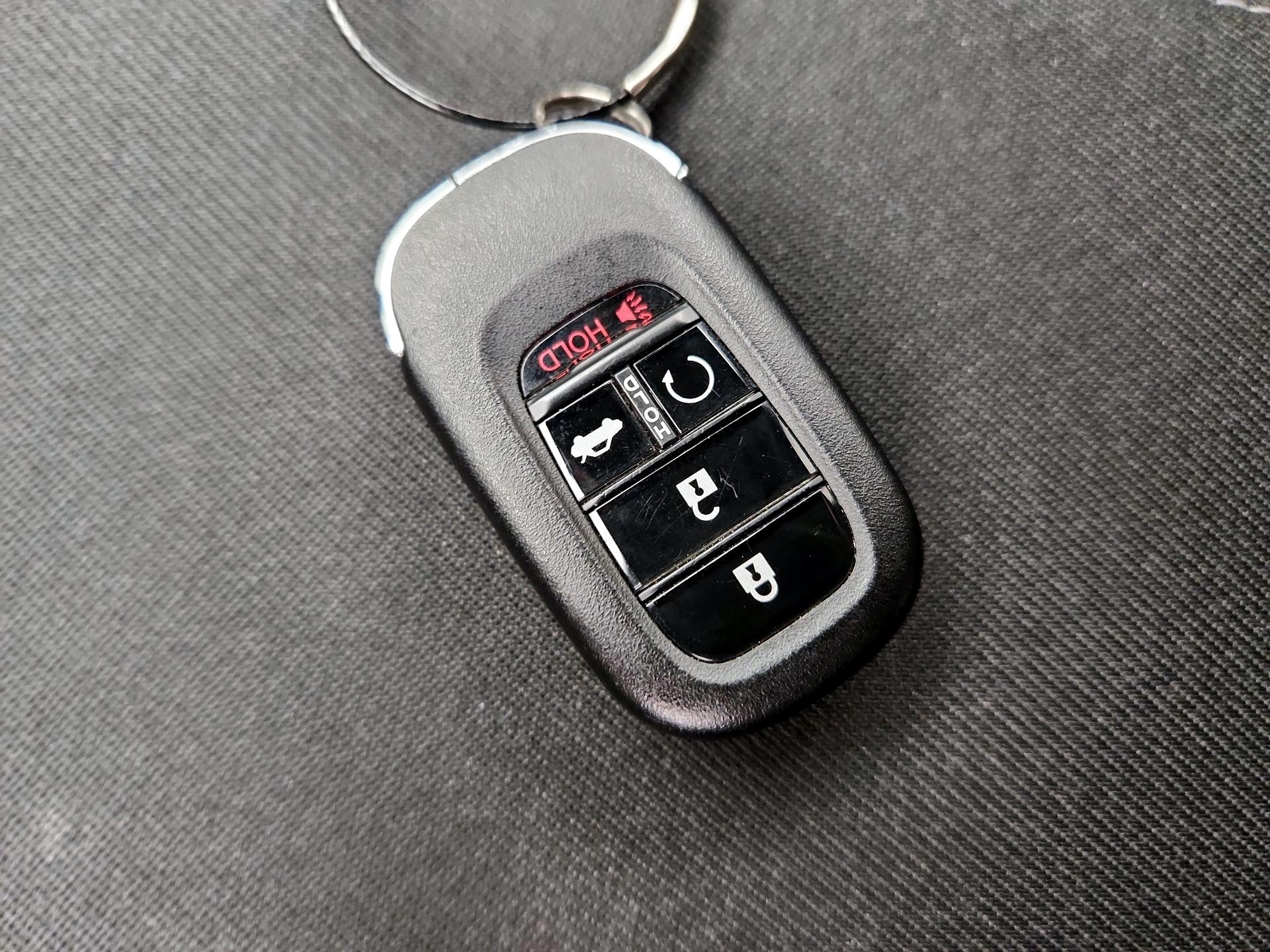 Thumbnail: 2024 Honda Civic - 20