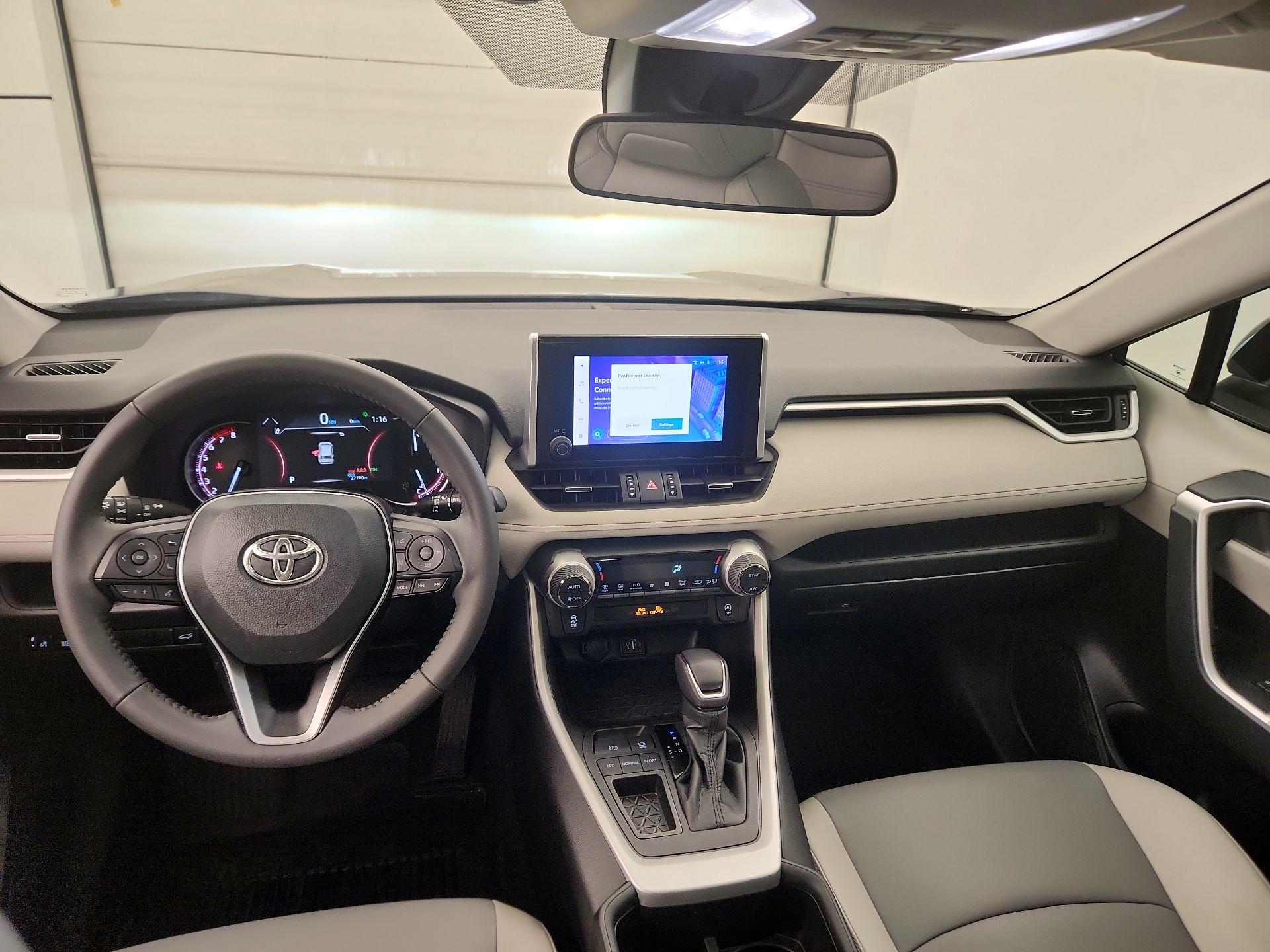 Thumbnail: 2023 Toyota RAV4 - 8