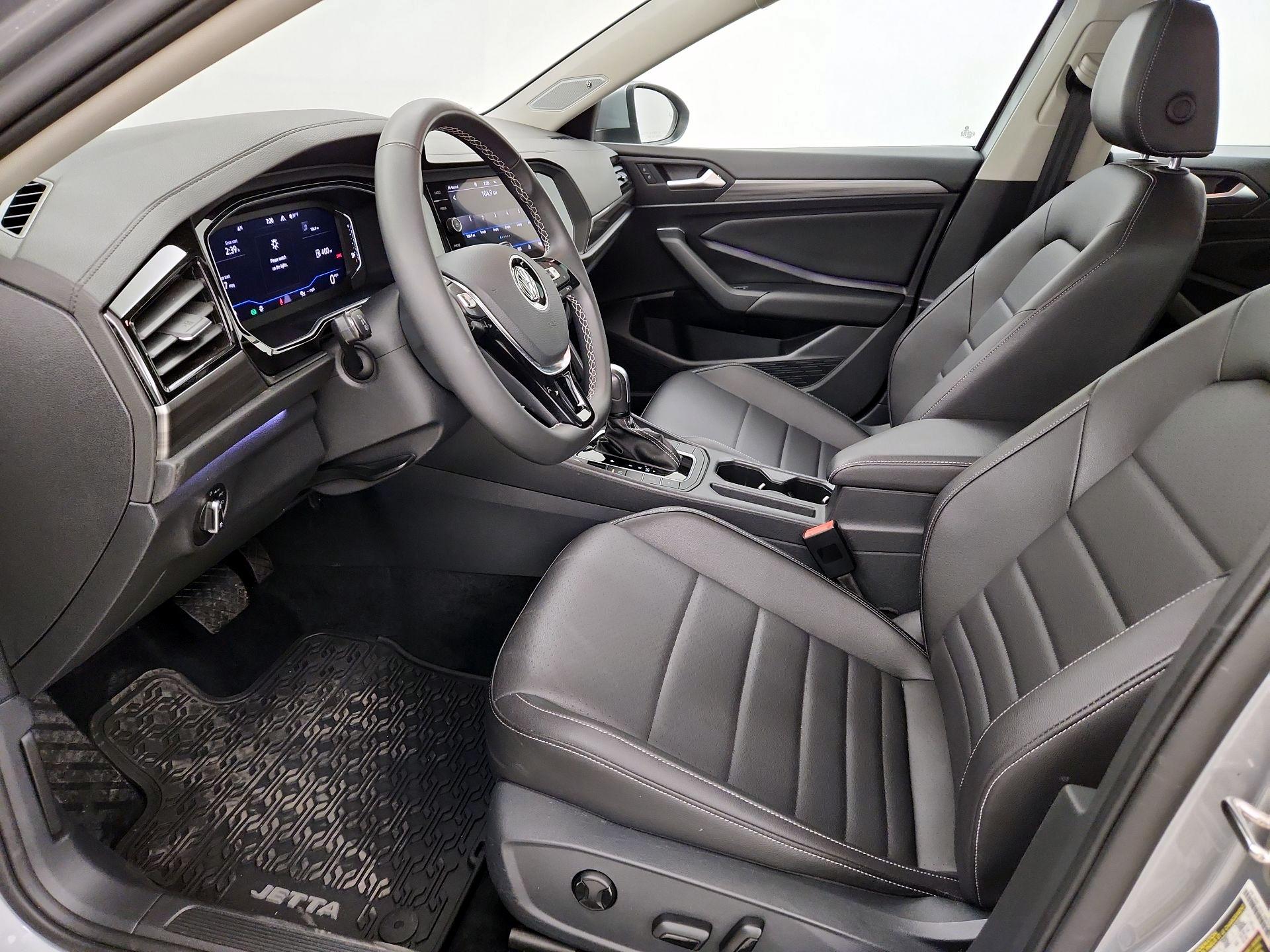 Thumbnail: 2021 Volkswagen Jetta - 9