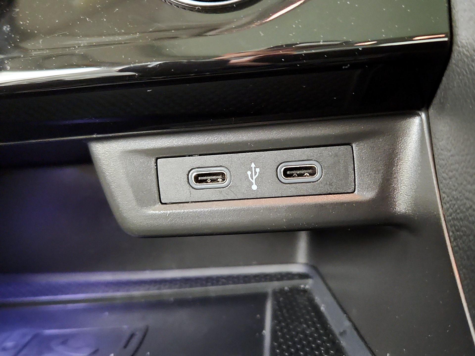 Thumbnail: 2021 Volkswagen Jetta - 16