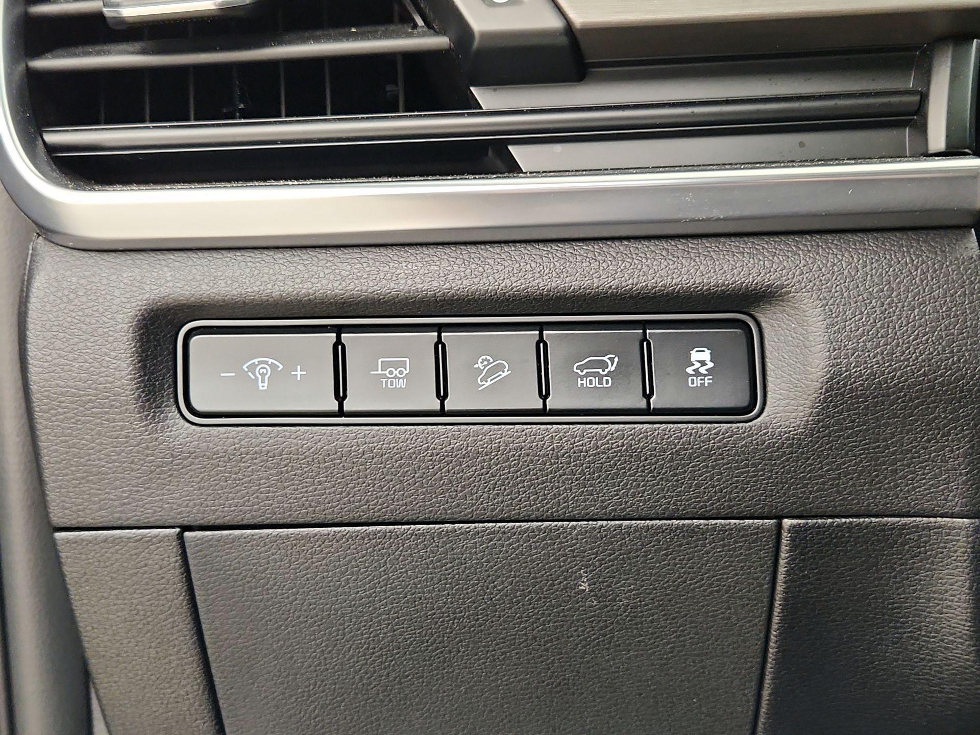 Thumbnail: 2023 Kia Telluride - 11