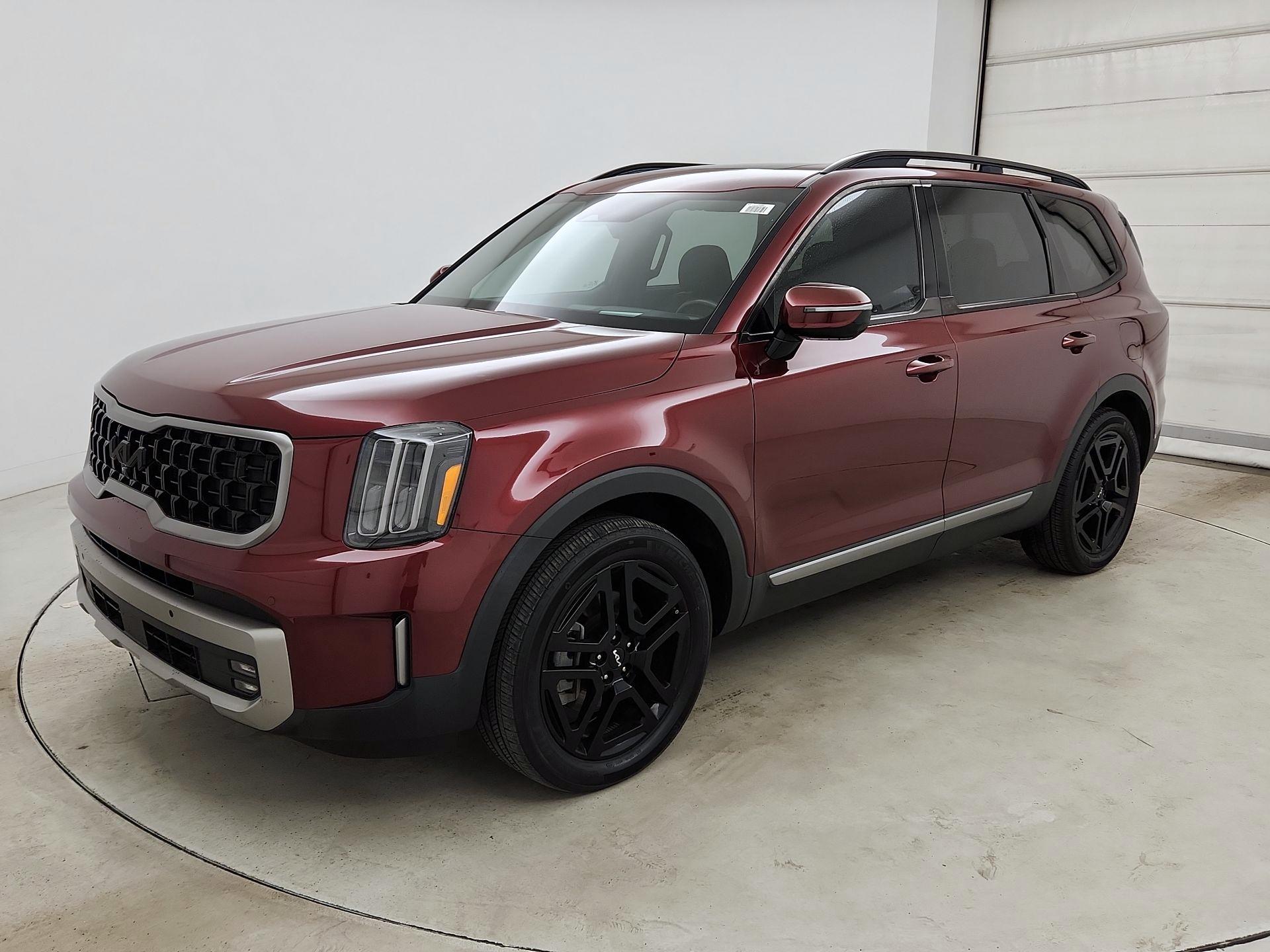 Thumbnail: 2023 Kia Telluride - 3