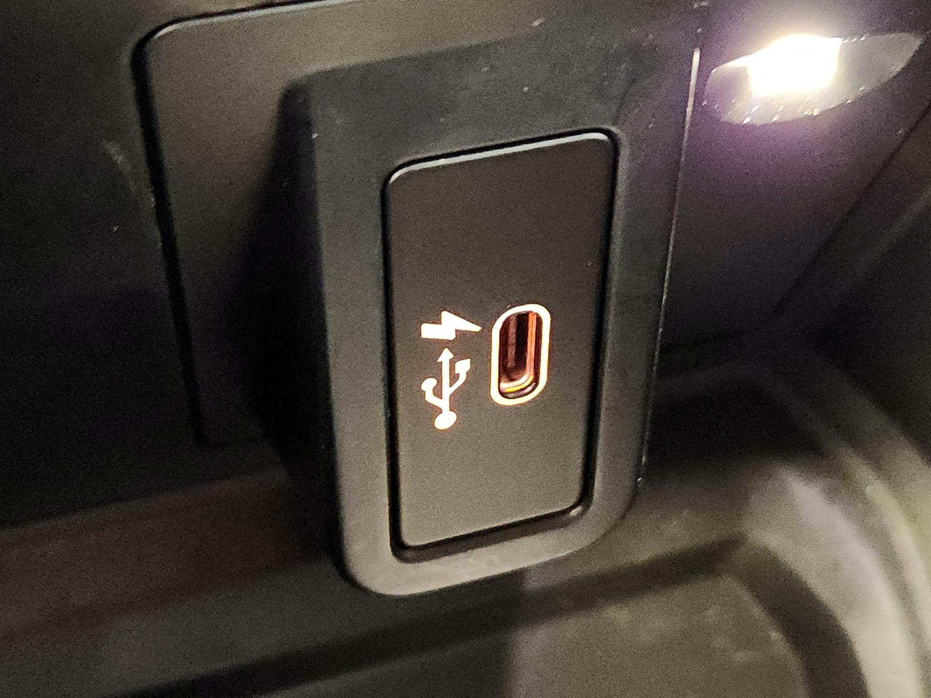 Thumbnail: 2022 BMW X3 - 17