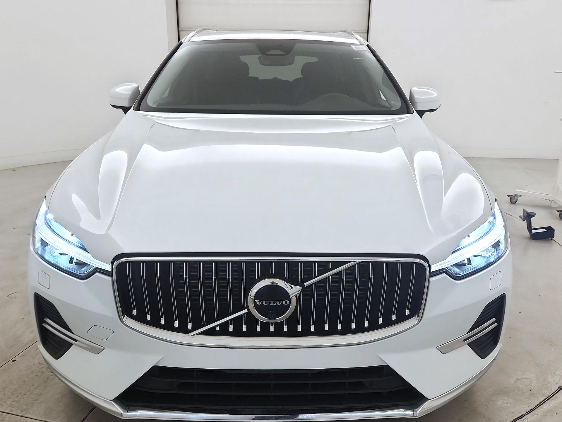 Thumbnail: 2023 Volvo XC60 - 2