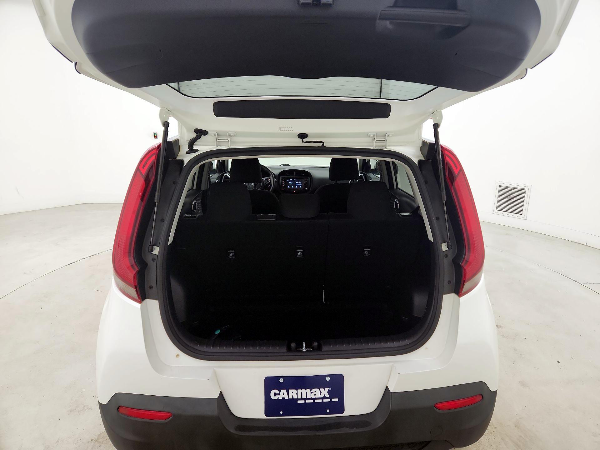 Thumbnail: 2020 Kia Soul - 18