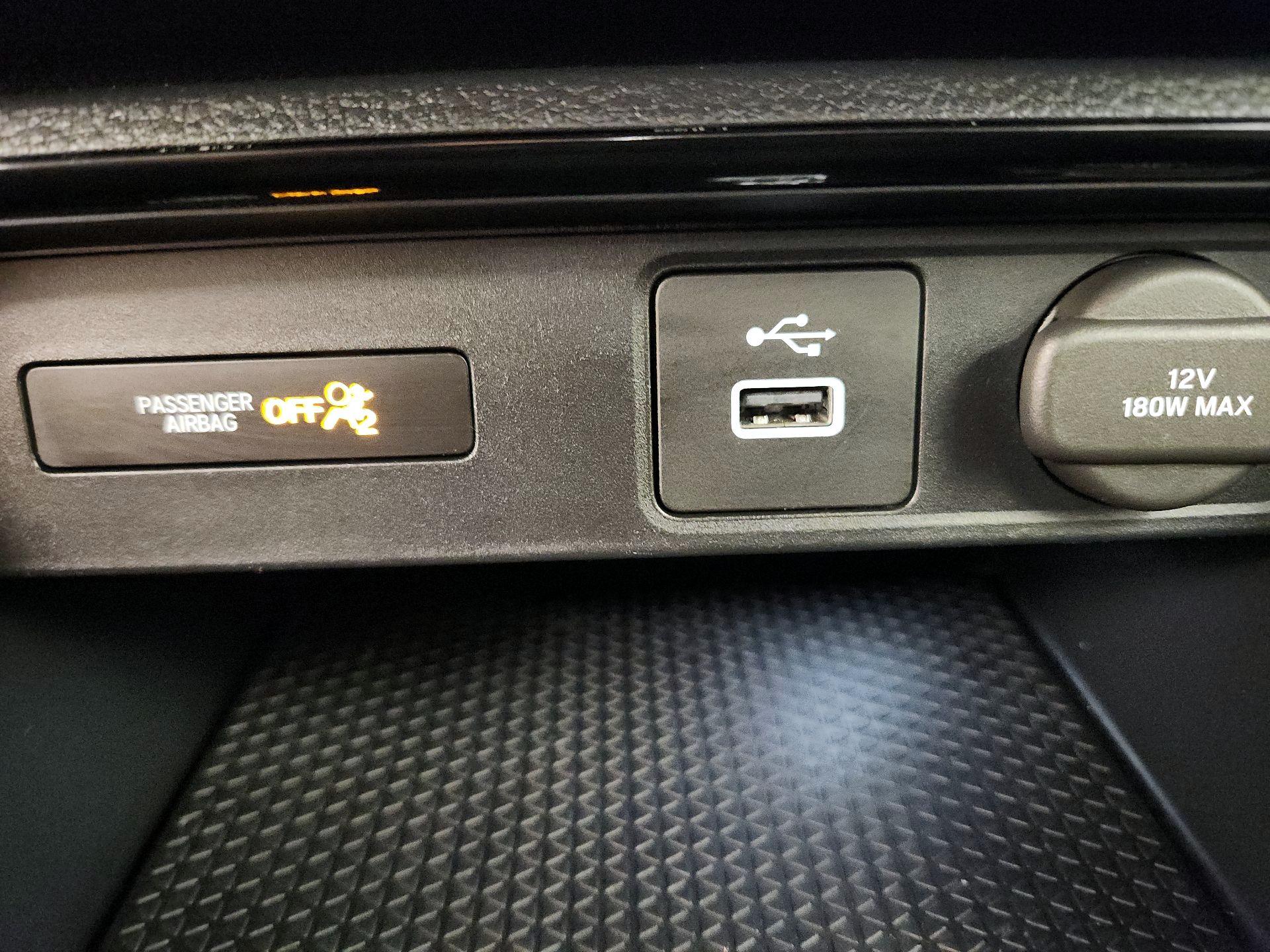 Thumbnail: 2023 Honda CR-V - 18