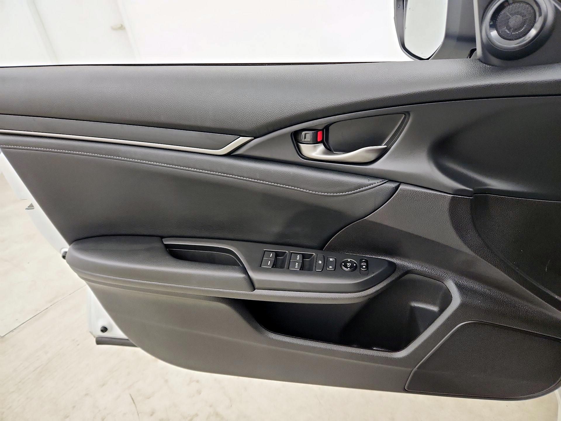 Thumbnail: 2020 Honda Civic - 12