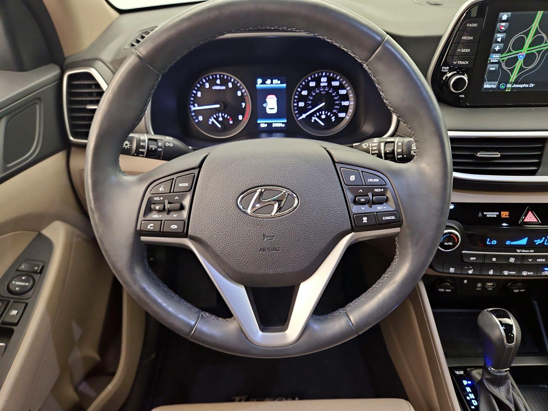 Thumbnail: 2020 Hyundai Tucson - 10