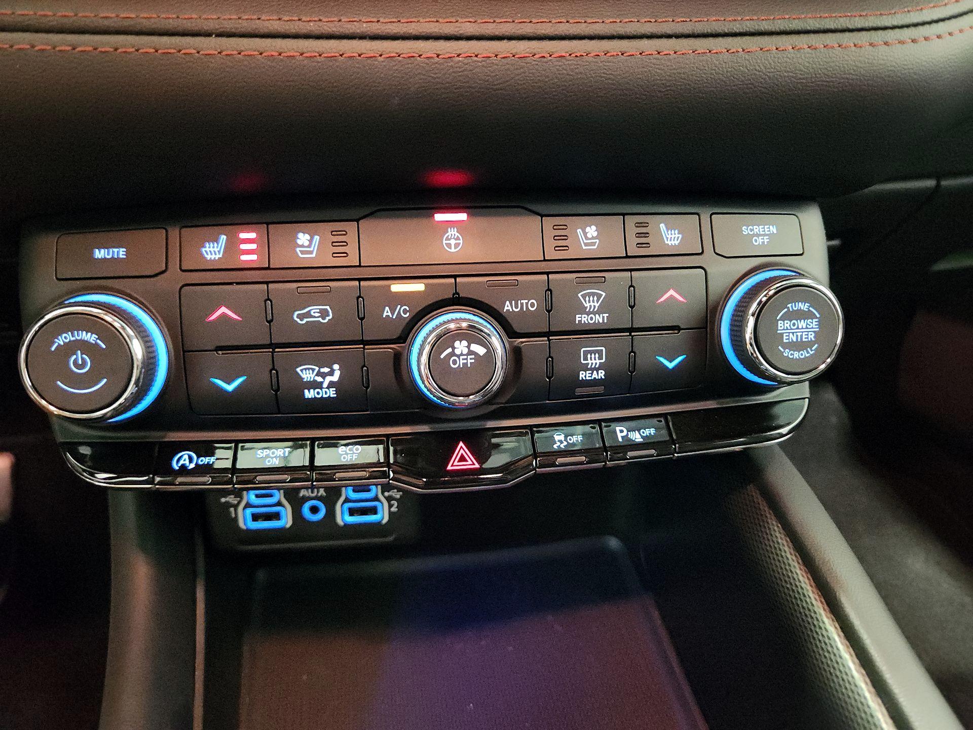 Thumbnail: 2024 Dodge Durango - 16