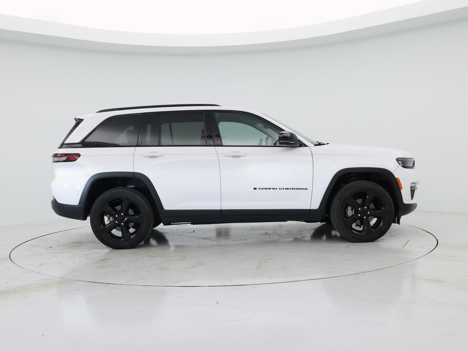 2023 Jeep Grand Cherokee Limited - Photo 8