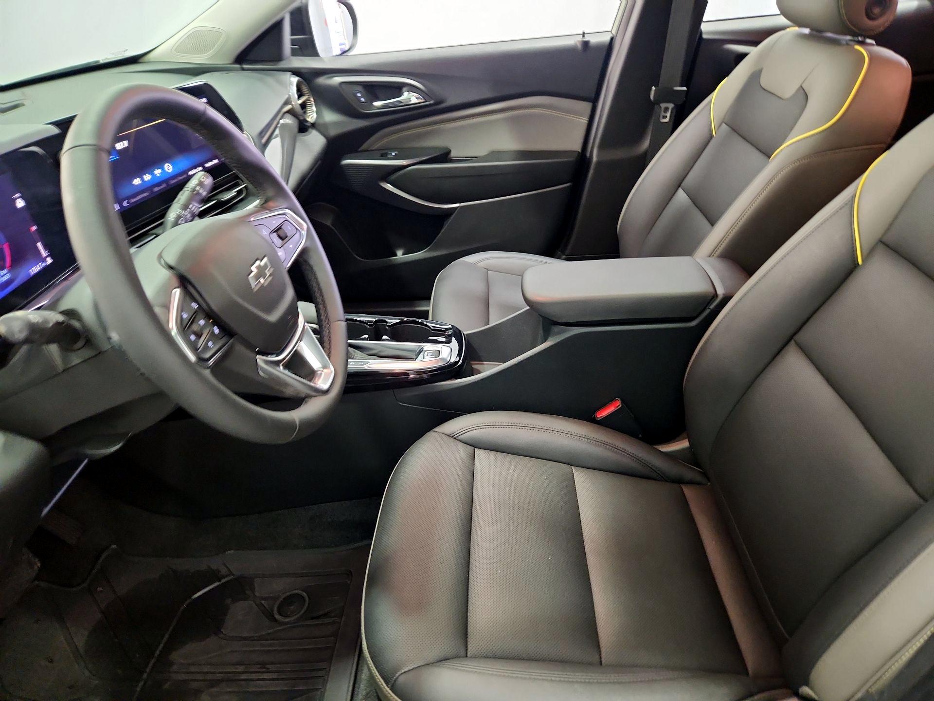 Thumbnail: 2024 Chevrolet Trax - 11