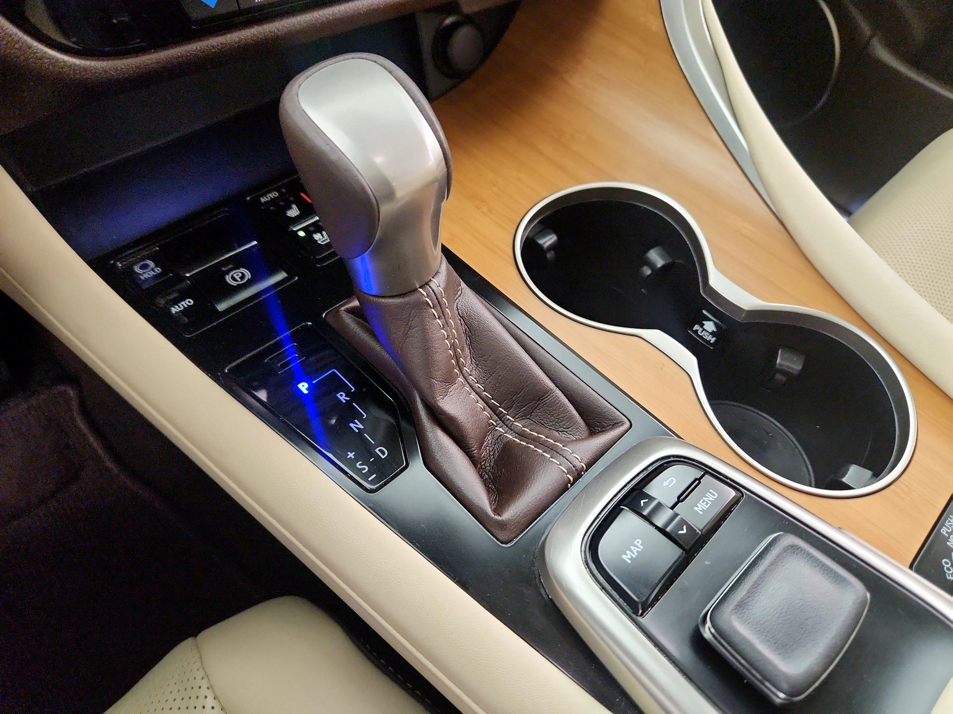 Thumbnail: 2017 Lexus RX - 18