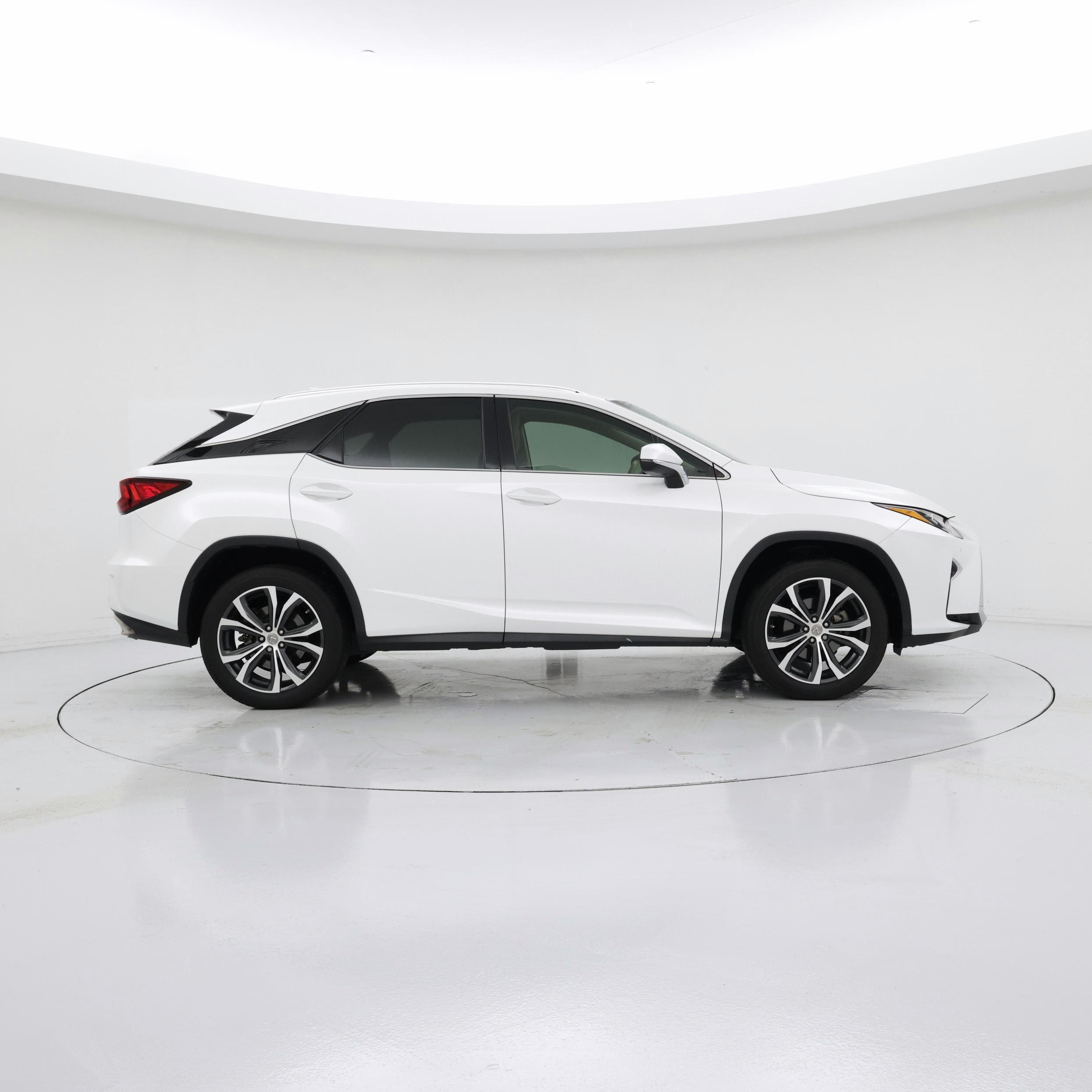 Thumbnail: 2017 Lexus RX - 7