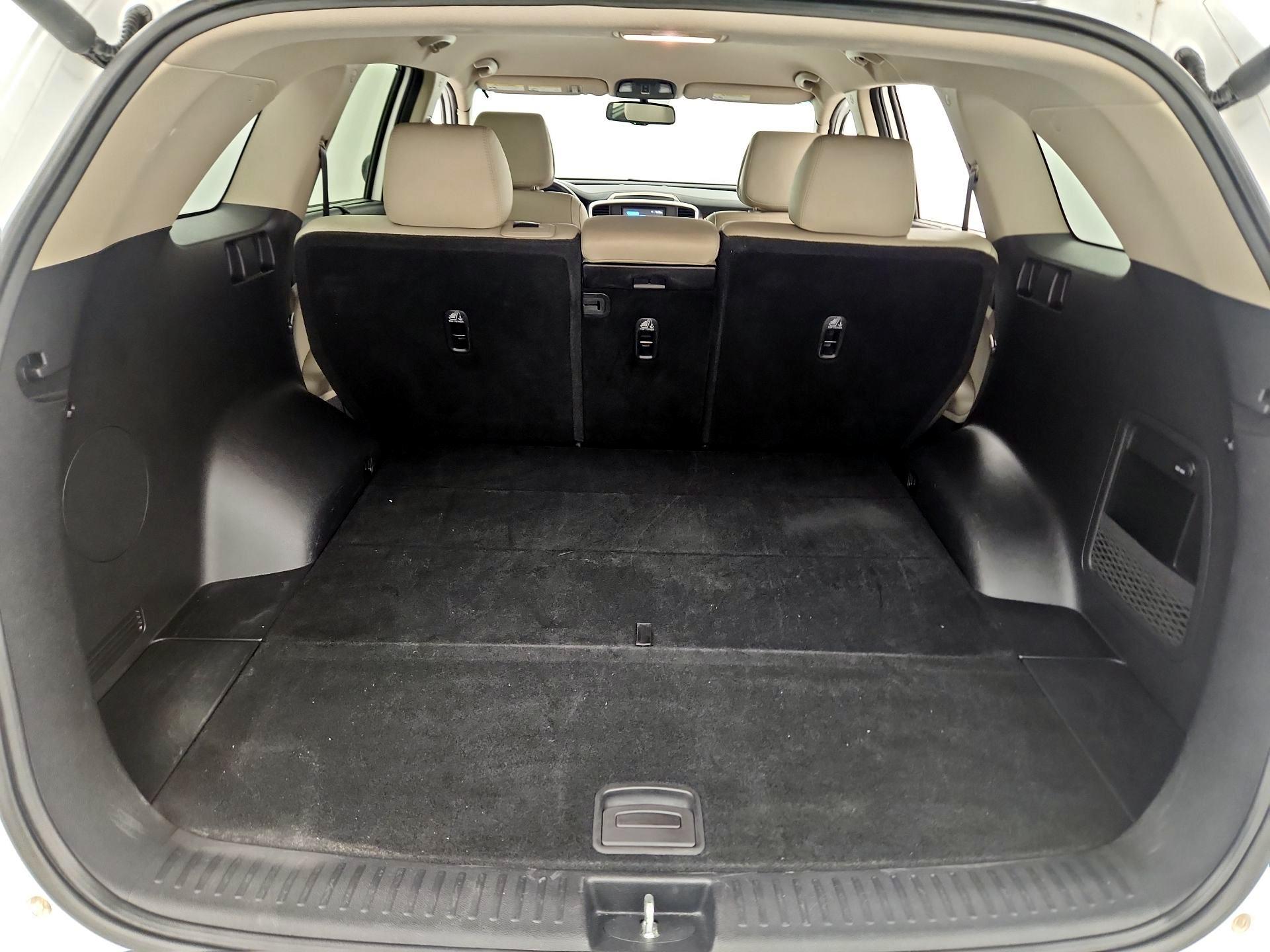 Thumbnail: 2016 Kia Sorento - 20