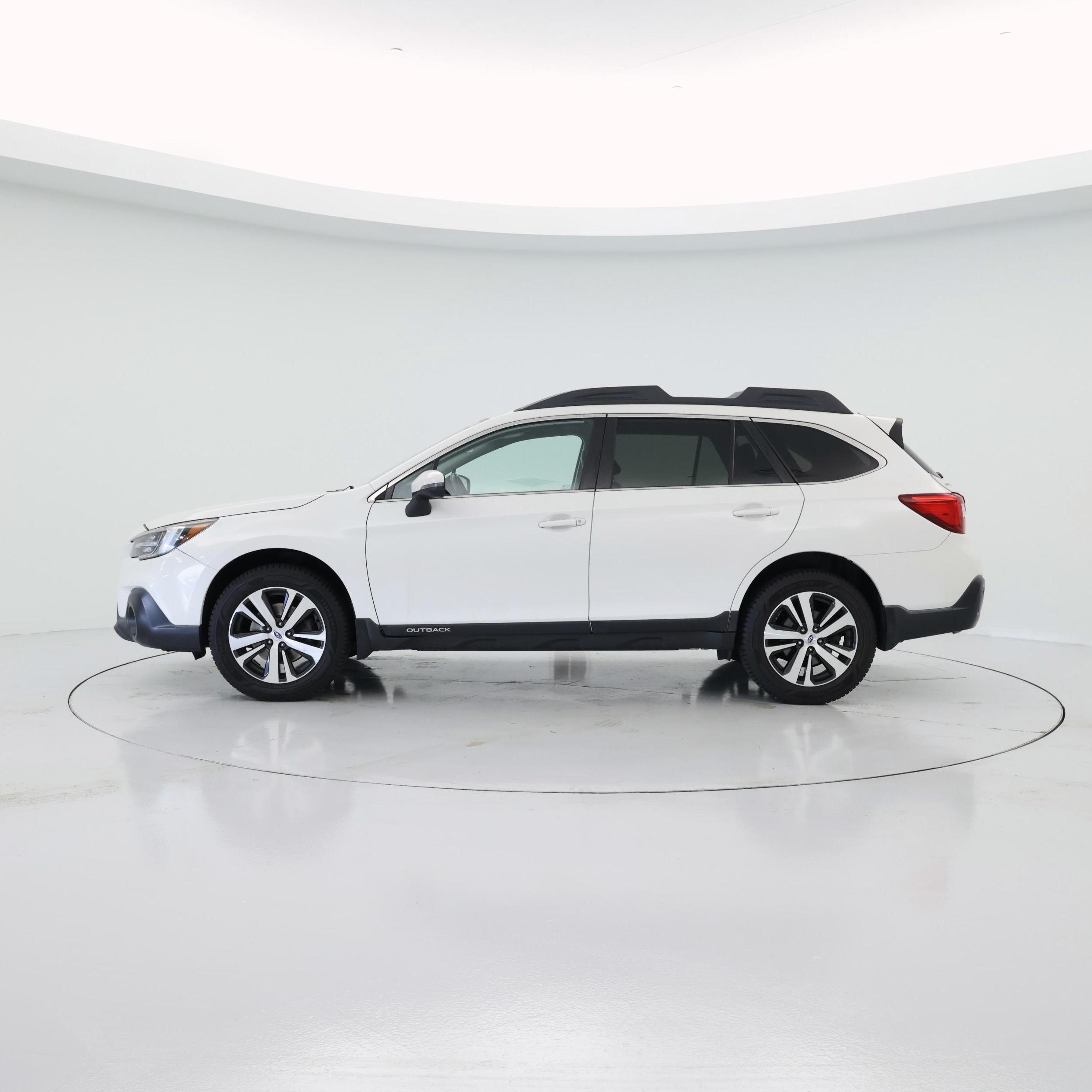 Thumbnail: 2018 Subaru Outback - 3