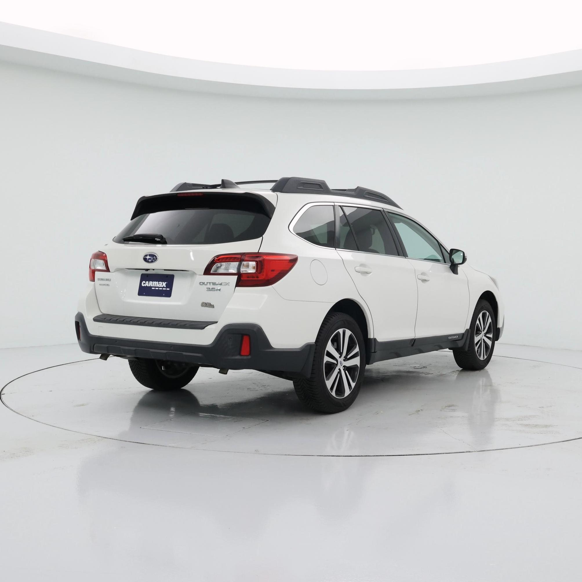 Thumbnail: 2018 Subaru Outback - 8