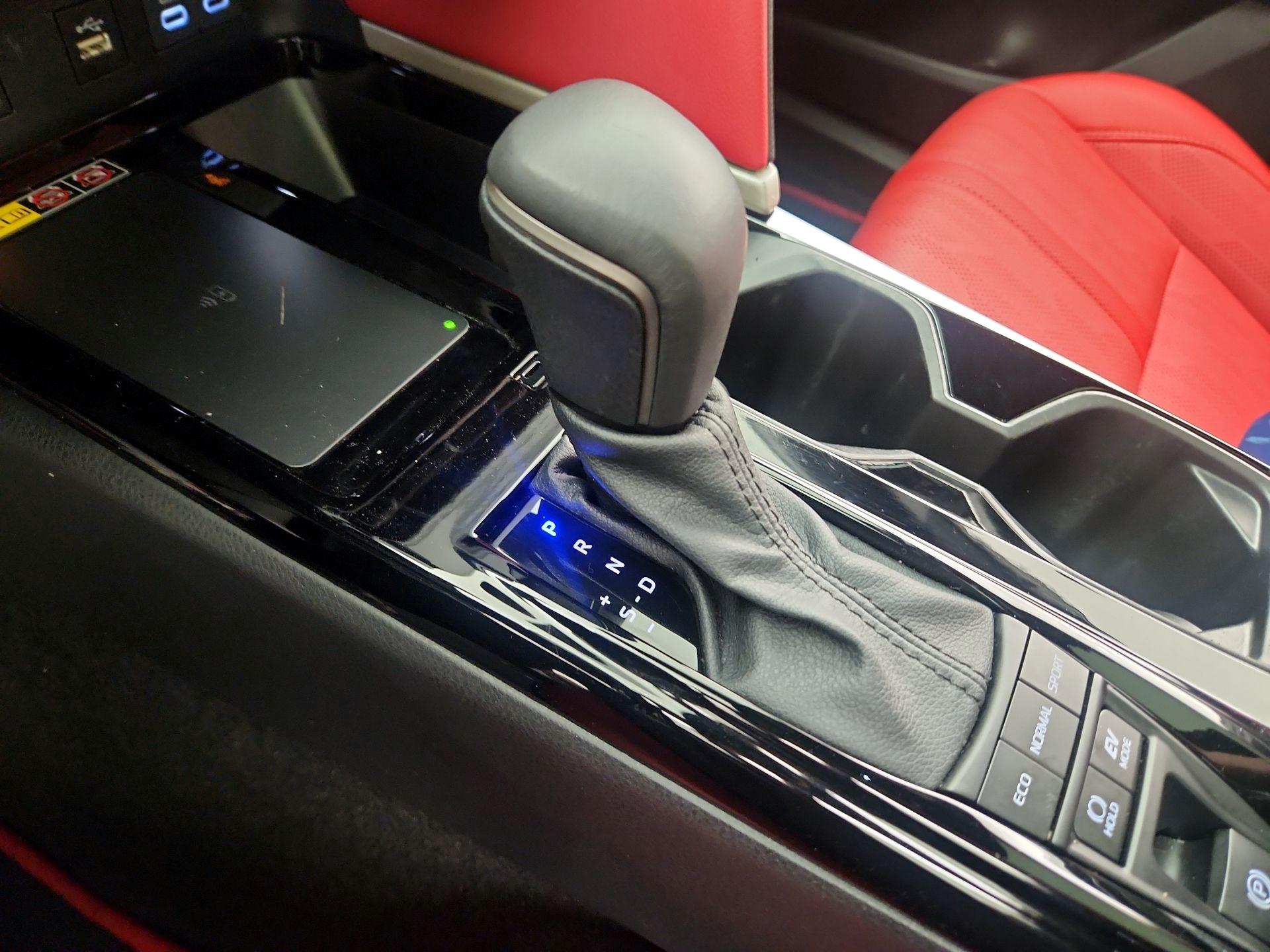 Thumbnail: 2025 Toyota Camry - 18