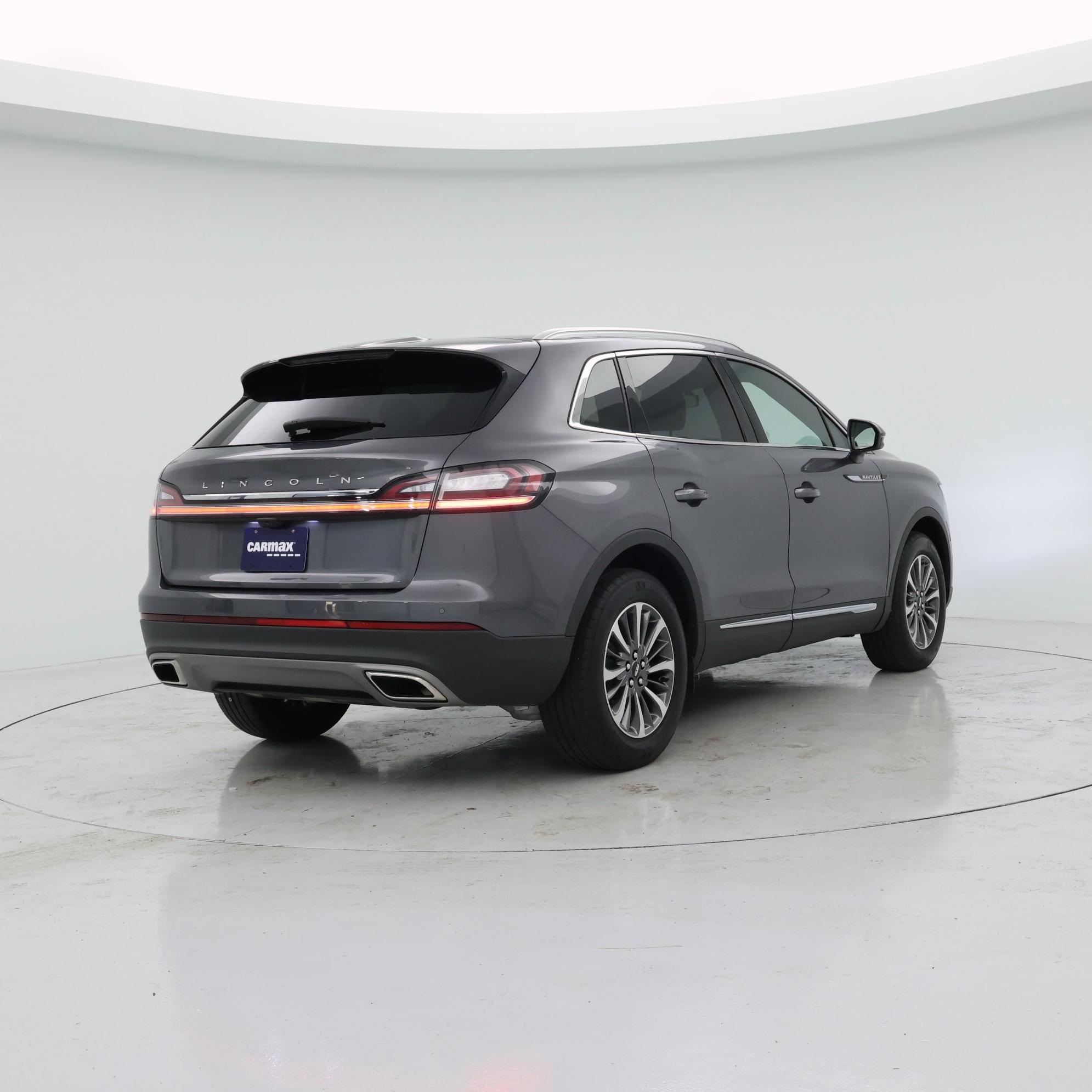 Thumbnail: 2022 Lincoln Nautilus - 8