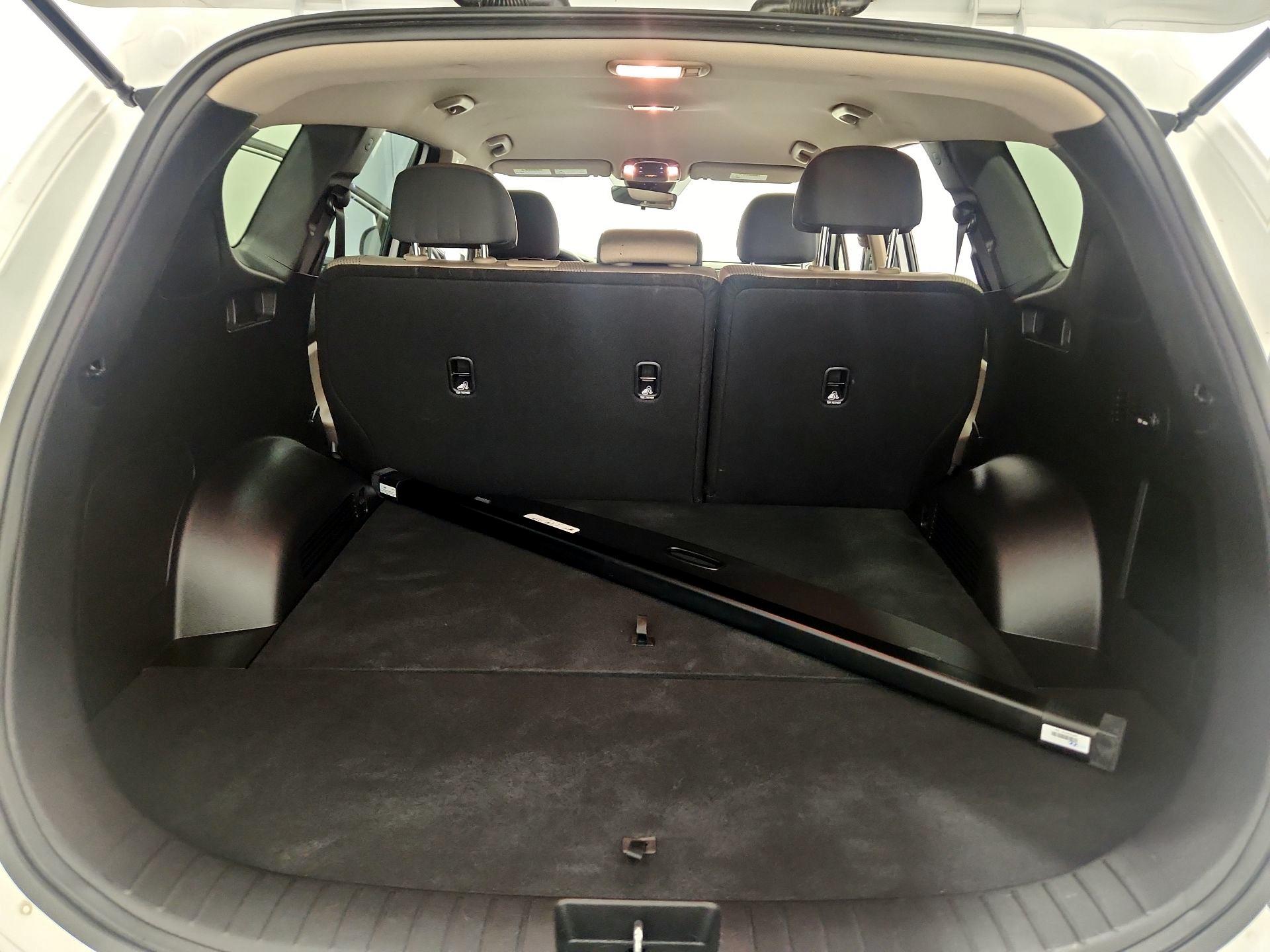 Thumbnail: 2023 Hyundai Santa Fe - 20