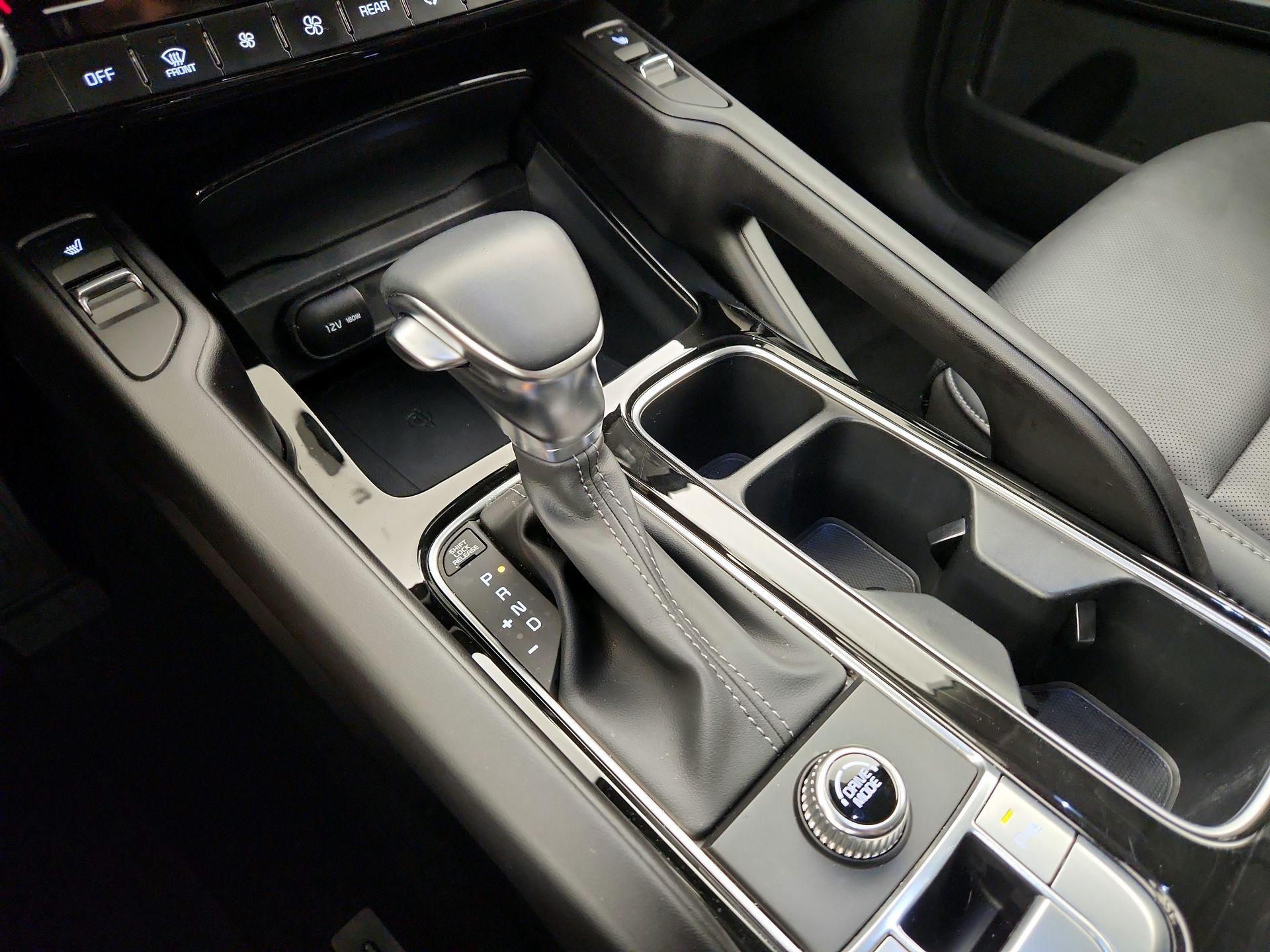 Thumbnail: 2025 Kia Telluride - 16