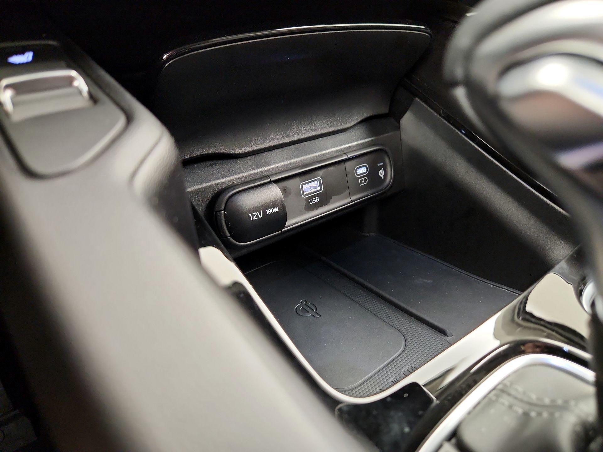 Thumbnail: 2025 Kia Telluride - 17