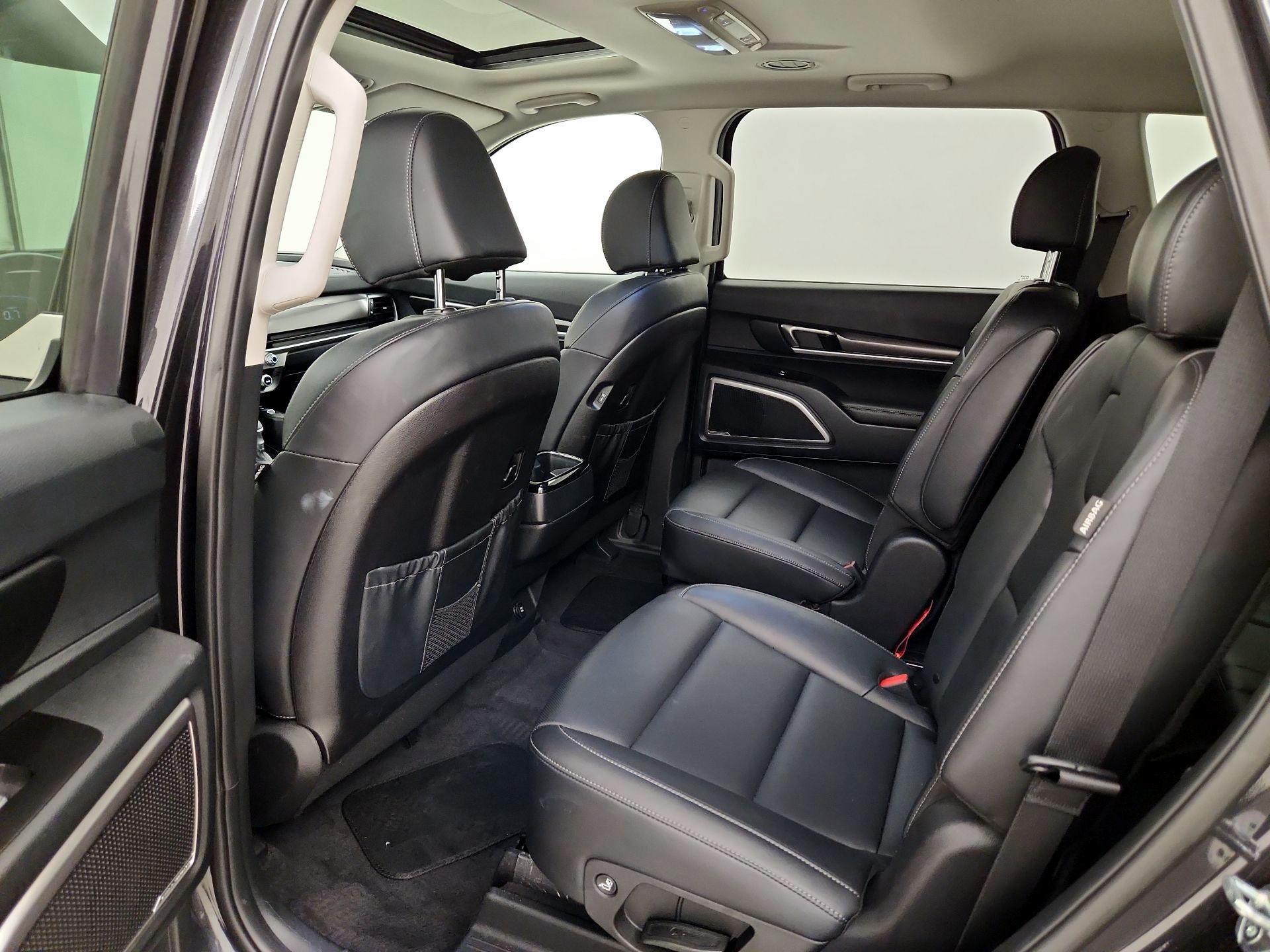 Thumbnail: 2025 Kia Telluride - 19