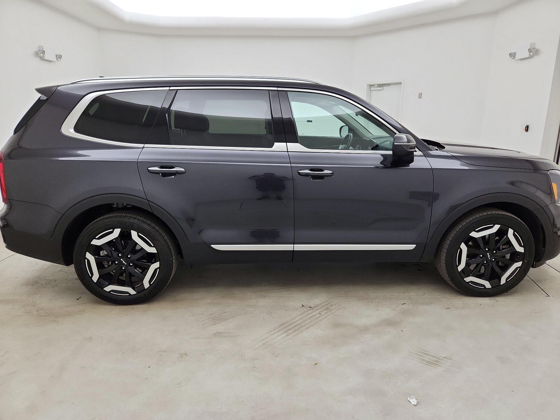 Thumbnail: 2025 Kia Telluride - 4