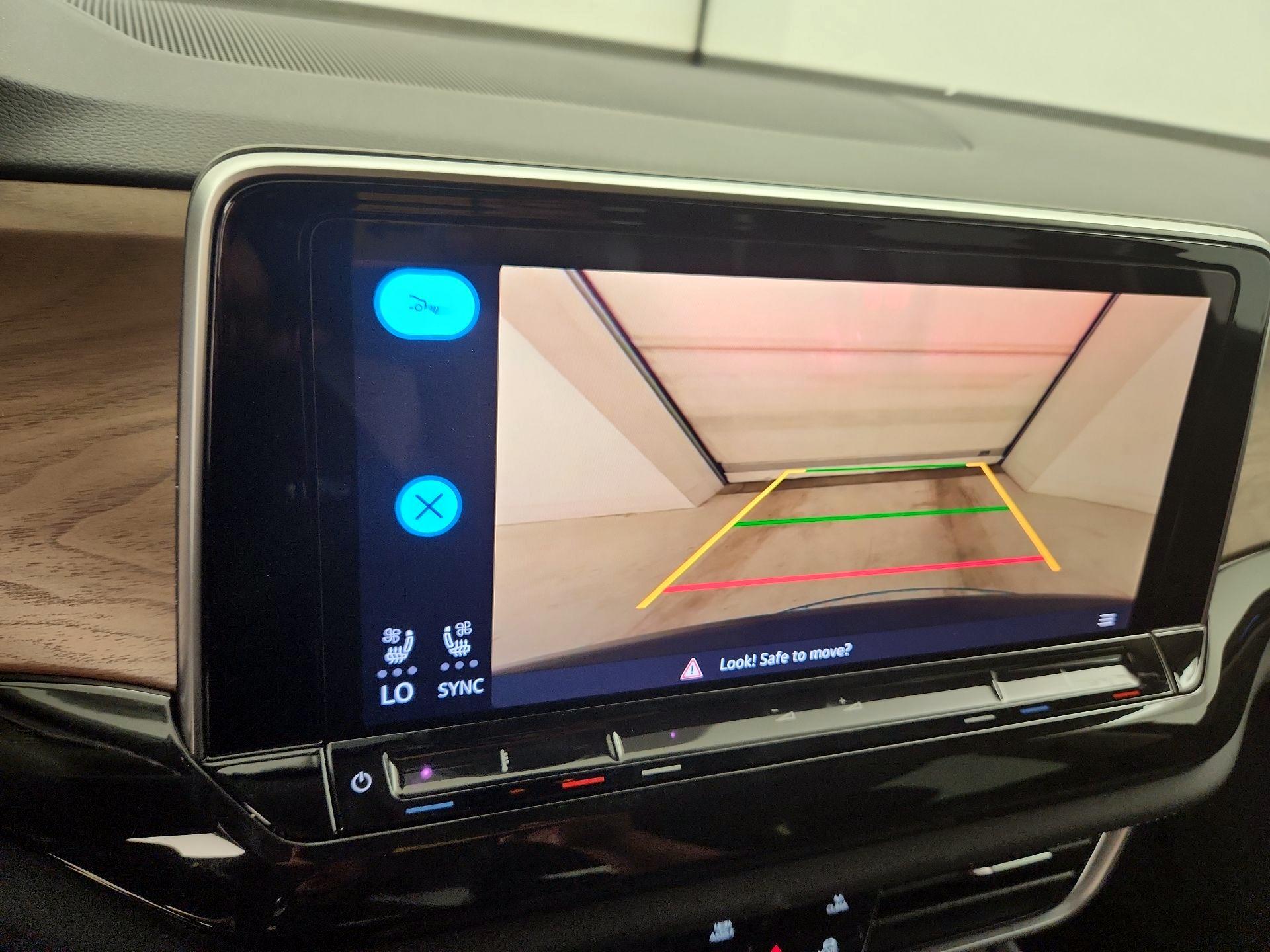 Thumbnail: 2025 Volkswagen Atlas - 14