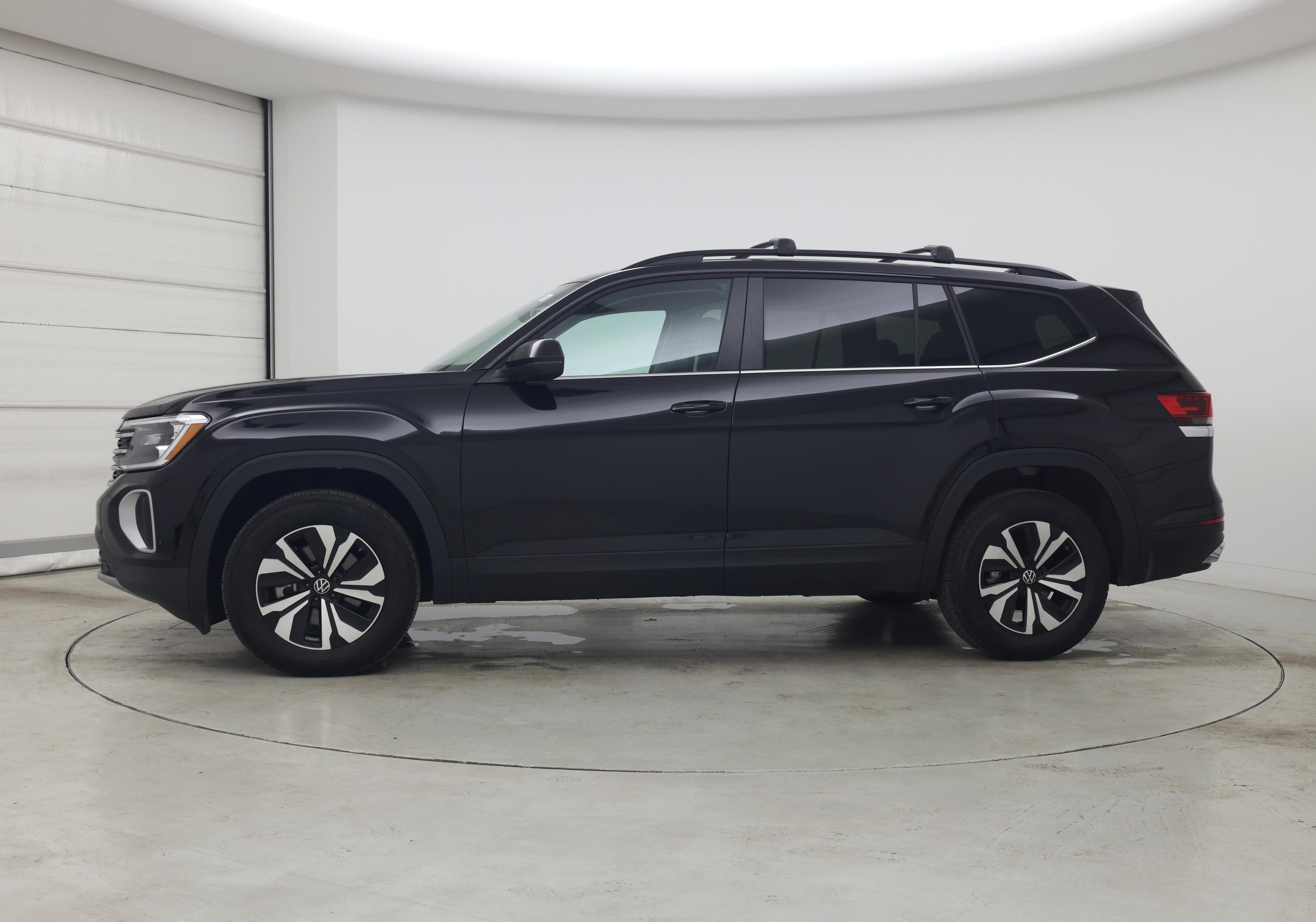 Thumbnail: 2025 Volkswagen Atlas - 3