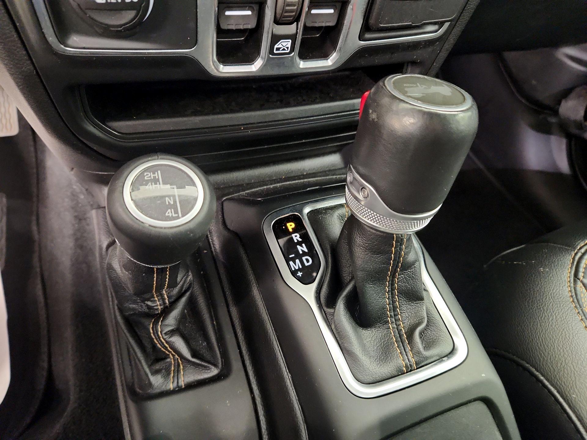 Thumbnail: 2023 Jeep Wrangler - 16