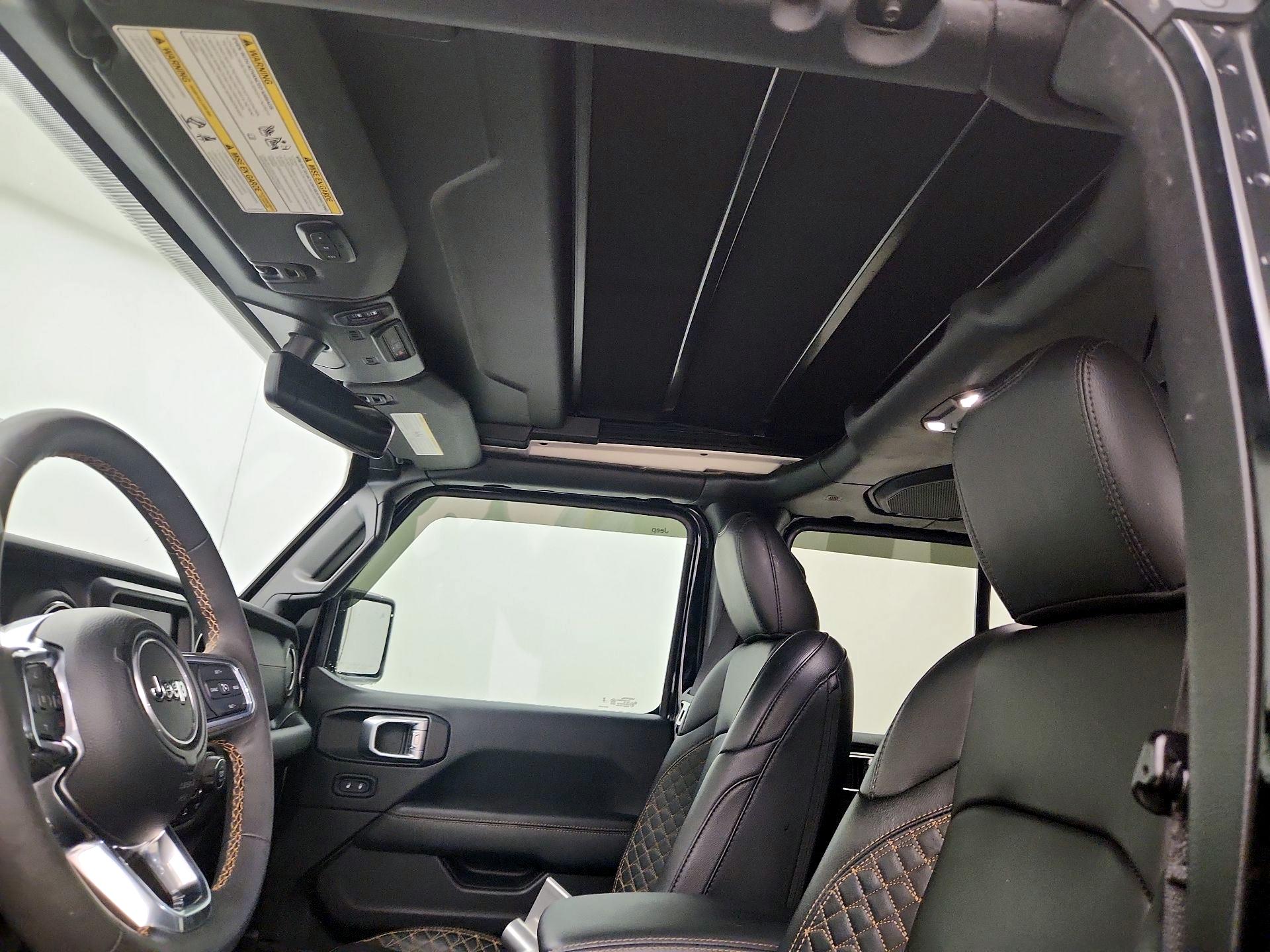 Thumbnail: 2023 Jeep Wrangler - 18