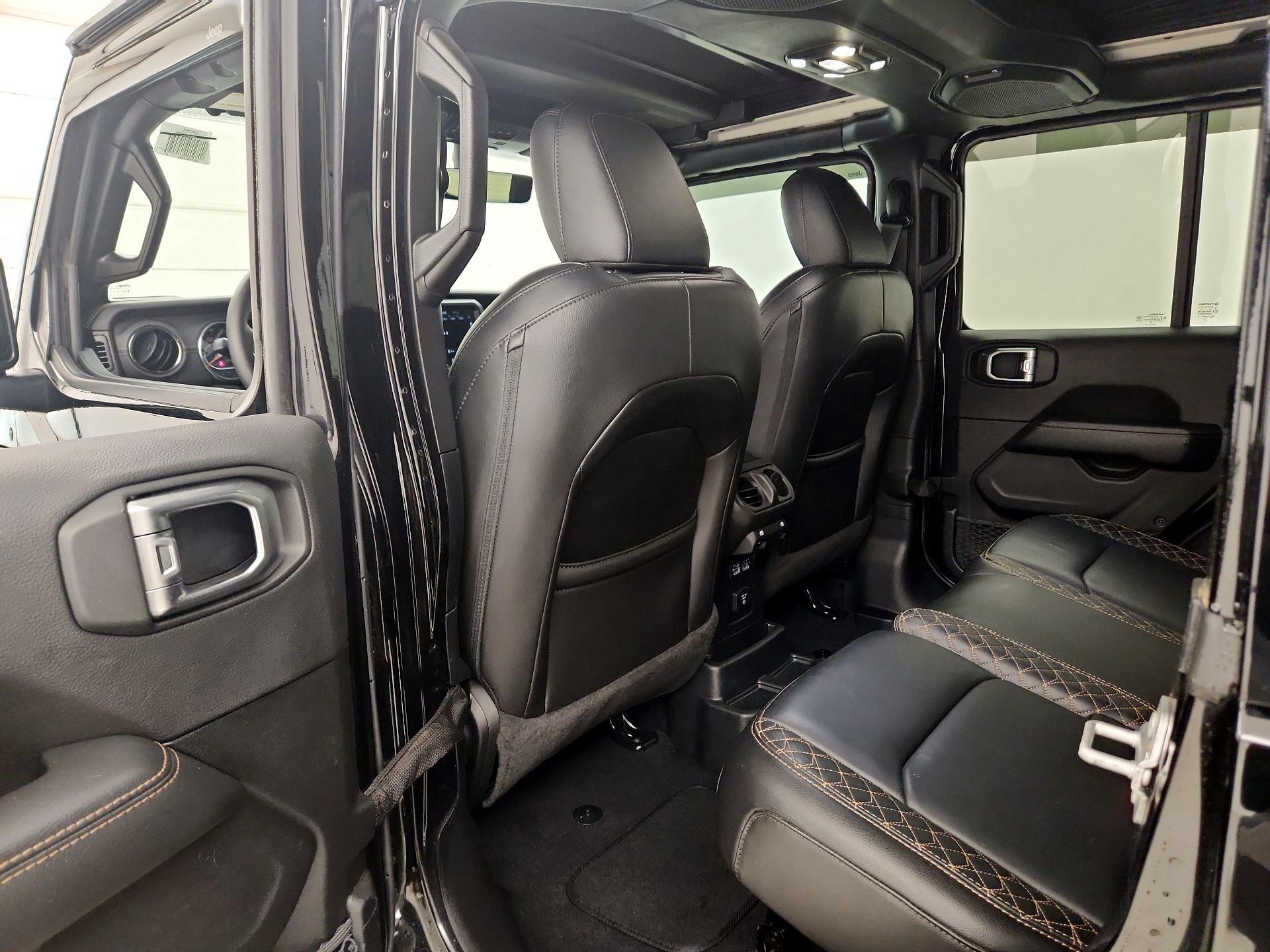 Thumbnail: 2023 Jeep Wrangler - 19