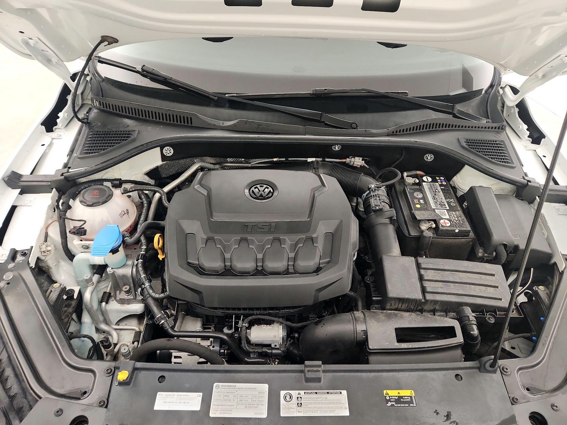 Thumbnail: 2020 Volkswagen Passat - 20