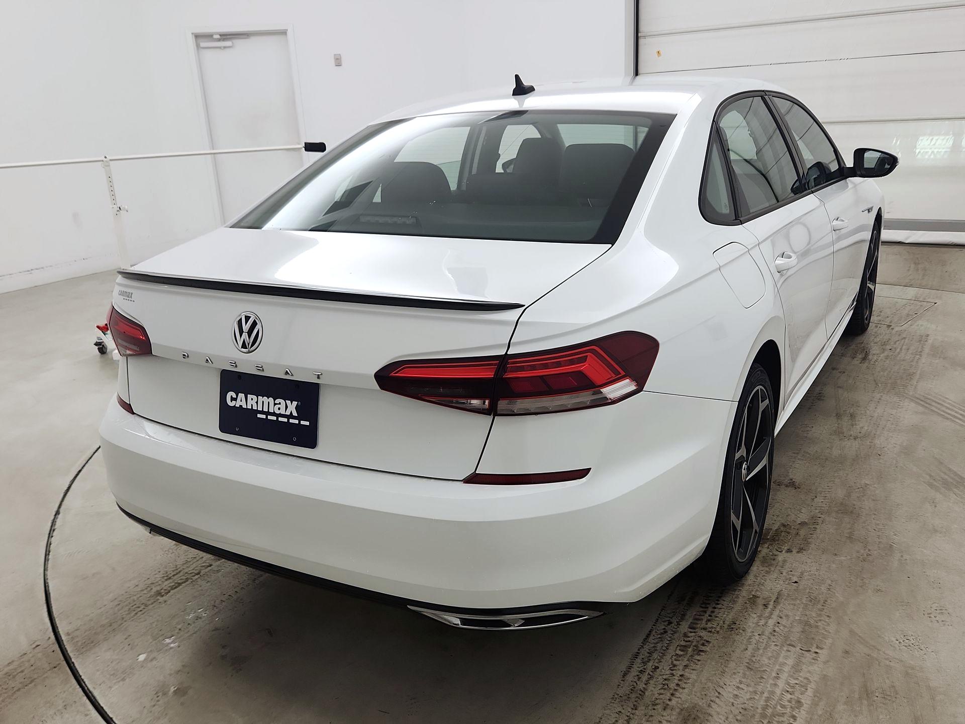 Thumbnail: 2020 Volkswagen Passat - 5