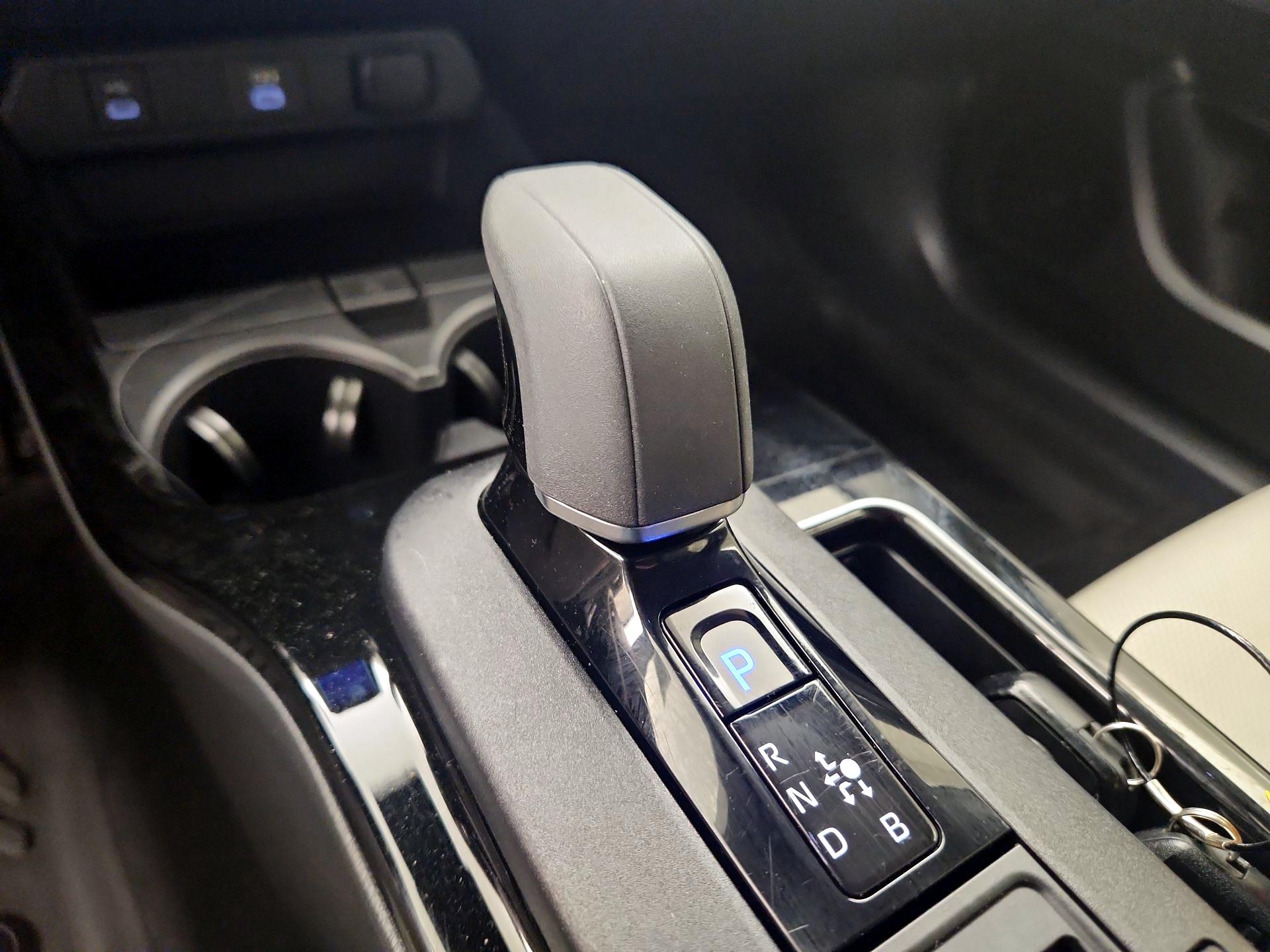 Thumbnail: 2023 Toyota Prius - 16