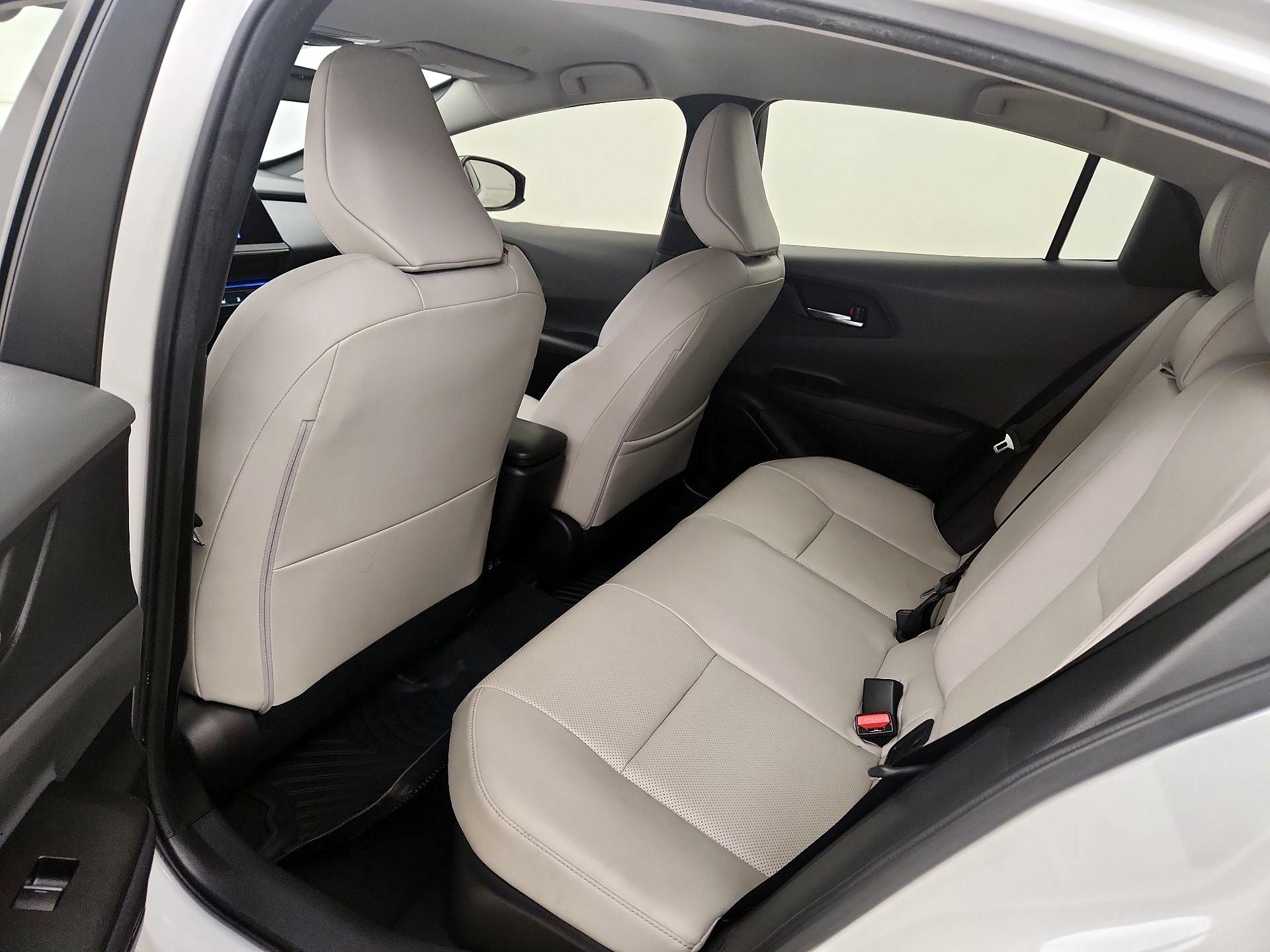 Thumbnail: 2023 Toyota Prius - 18