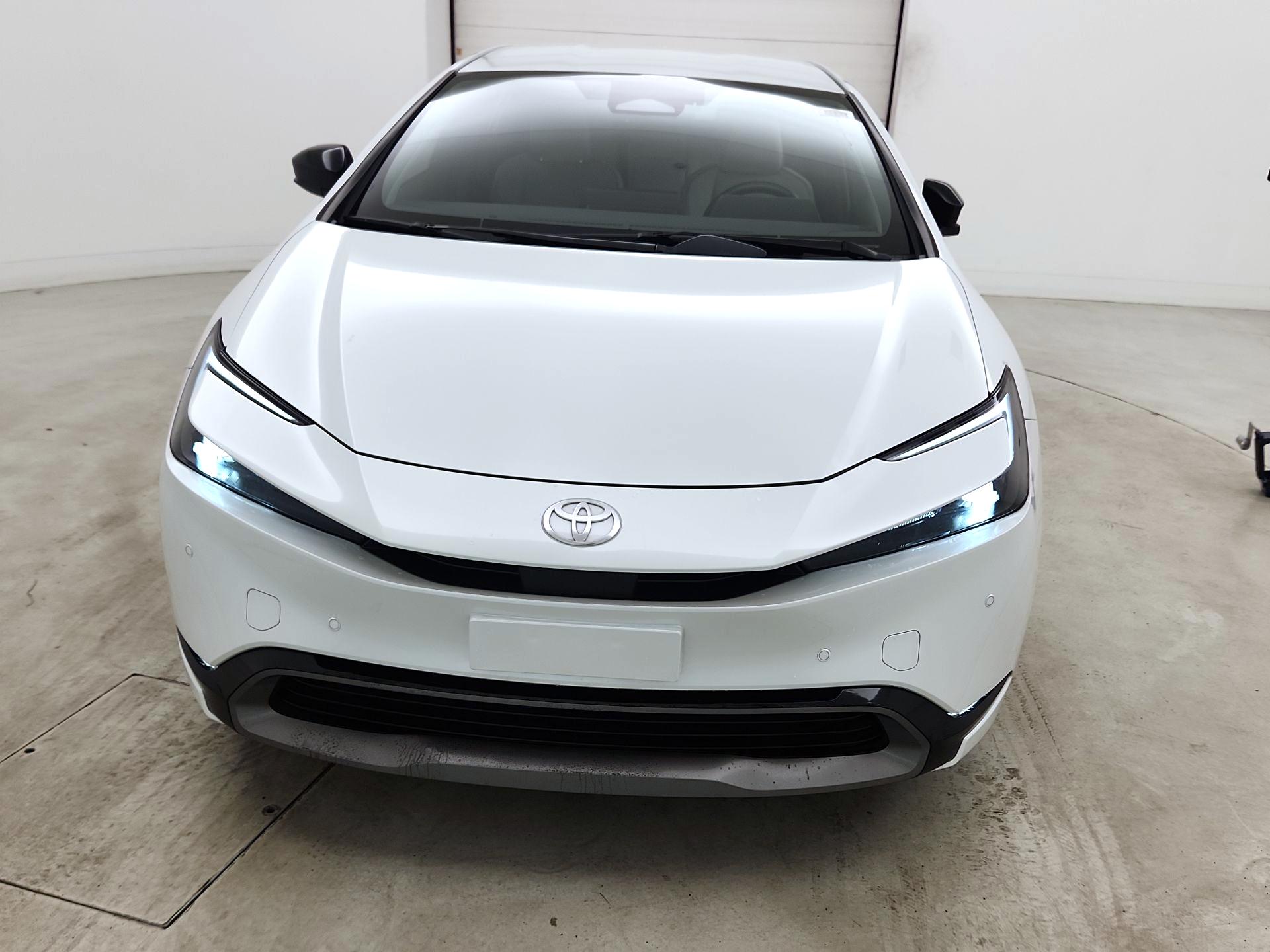 Thumbnail: 2023 Toyota Prius - 2