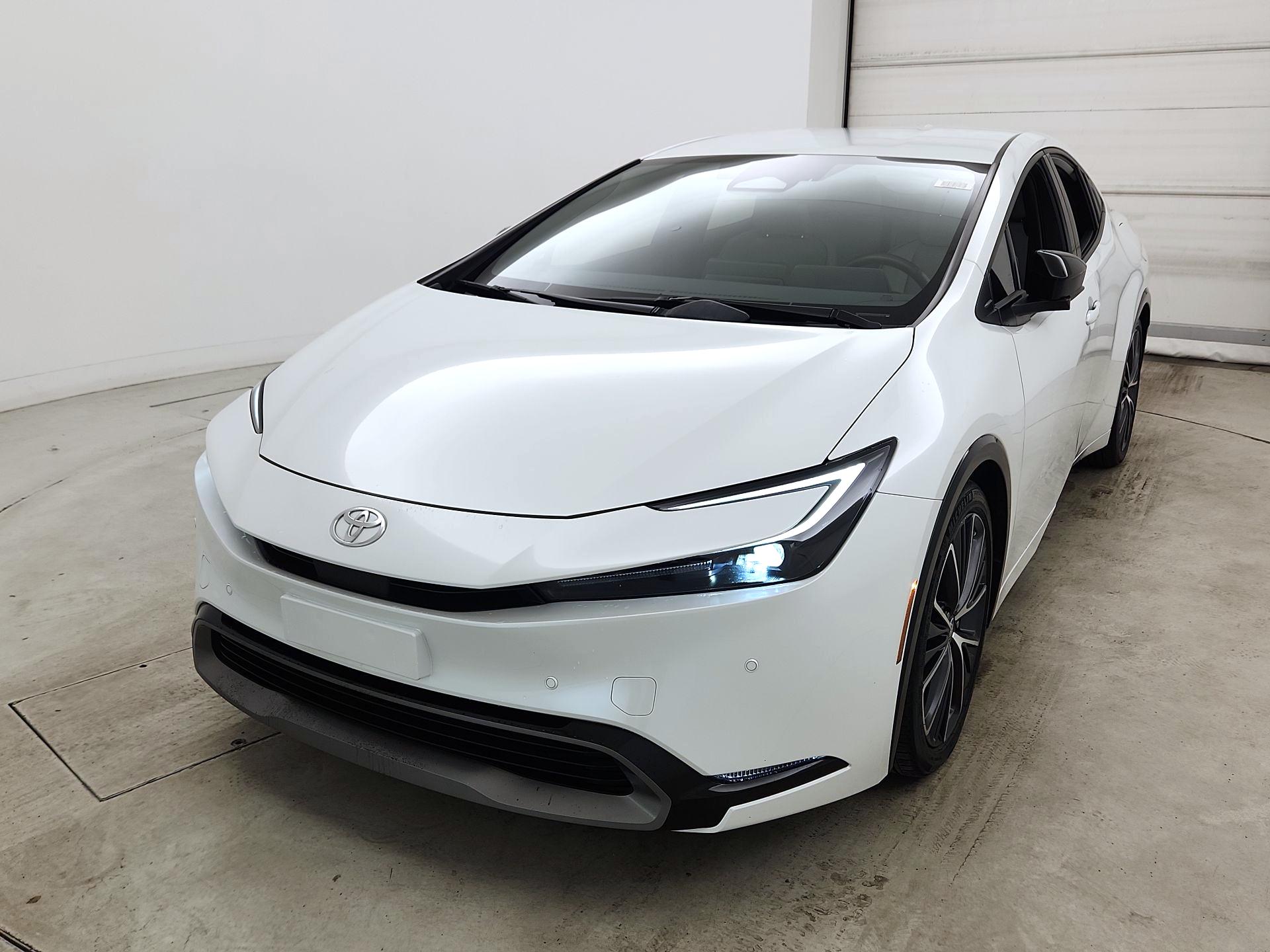 Thumbnail: 2023 Toyota Prius - 3