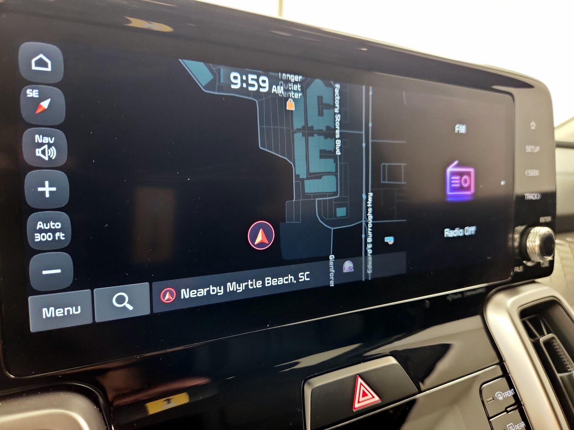 Thumbnail: 2023 Kia Sorento - 14