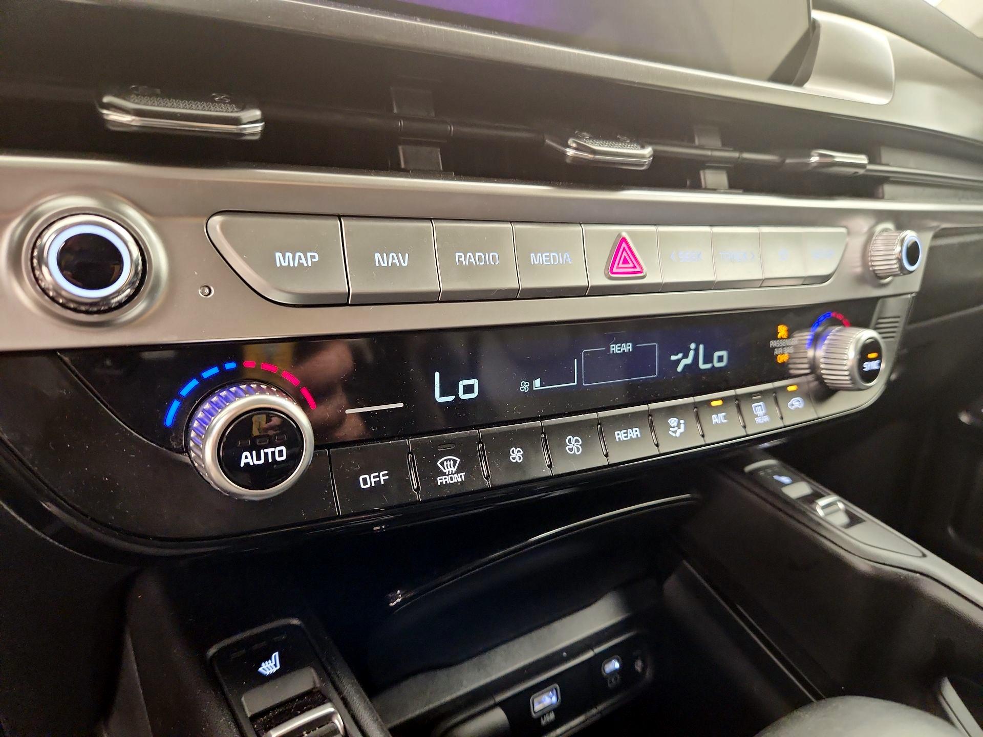 Thumbnail: 2025 Kia Telluride - 15