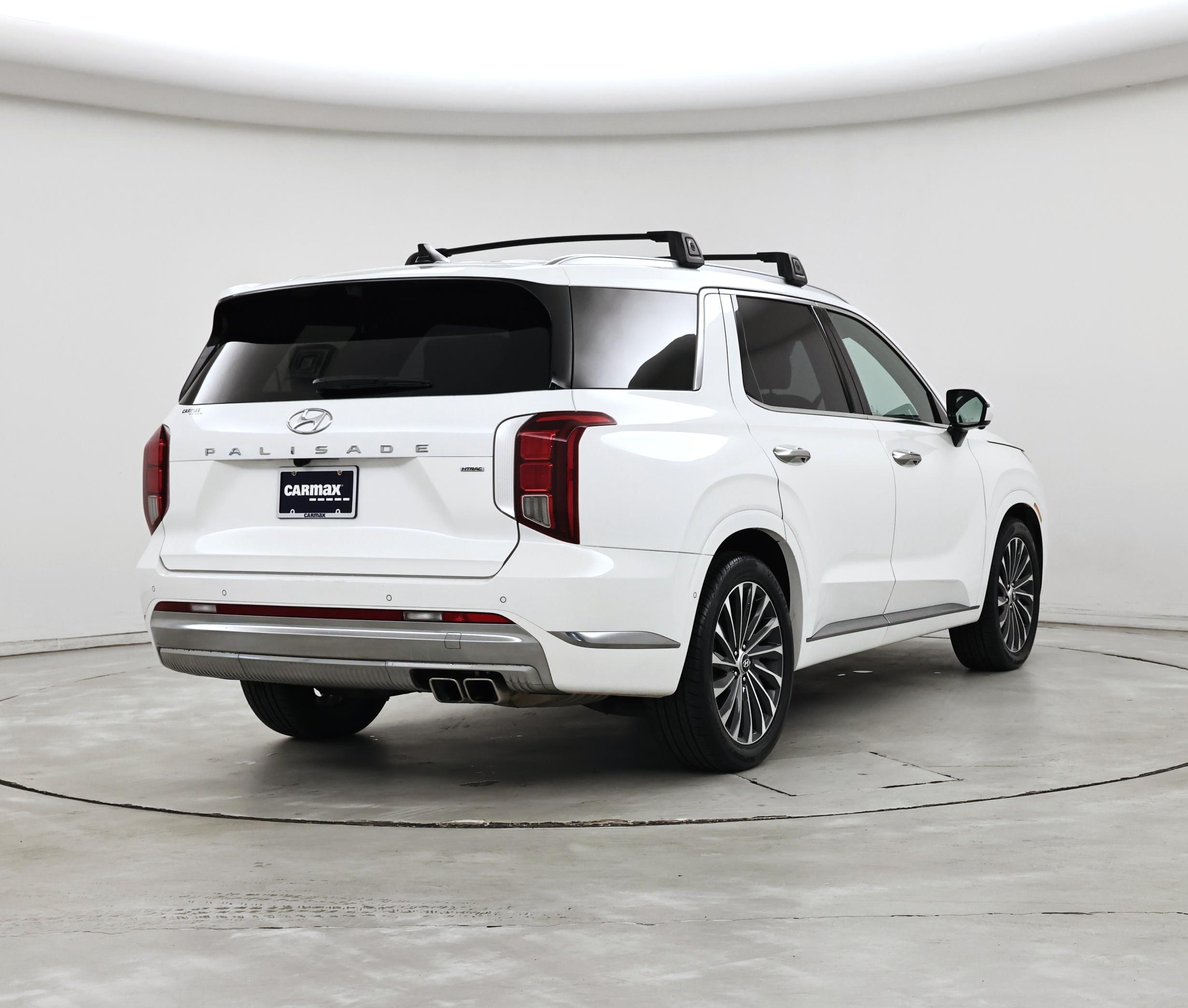 Thumbnail: 2023 Hyundai Palisade - 8