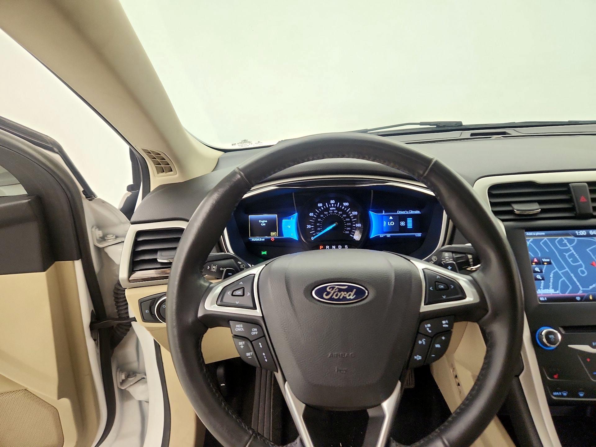 Thumbnail: 2014 Ford Fusion - 10