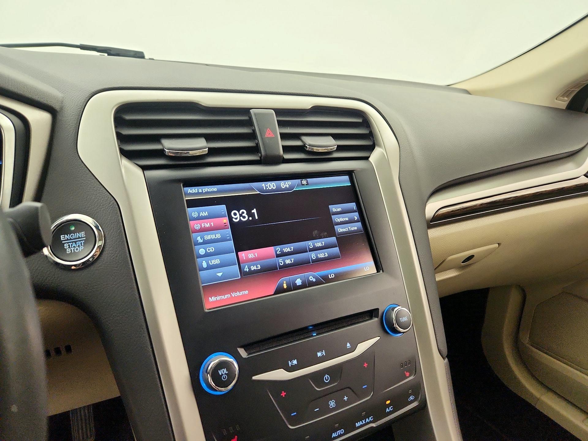 Thumbnail: 2014 Ford Fusion - 16