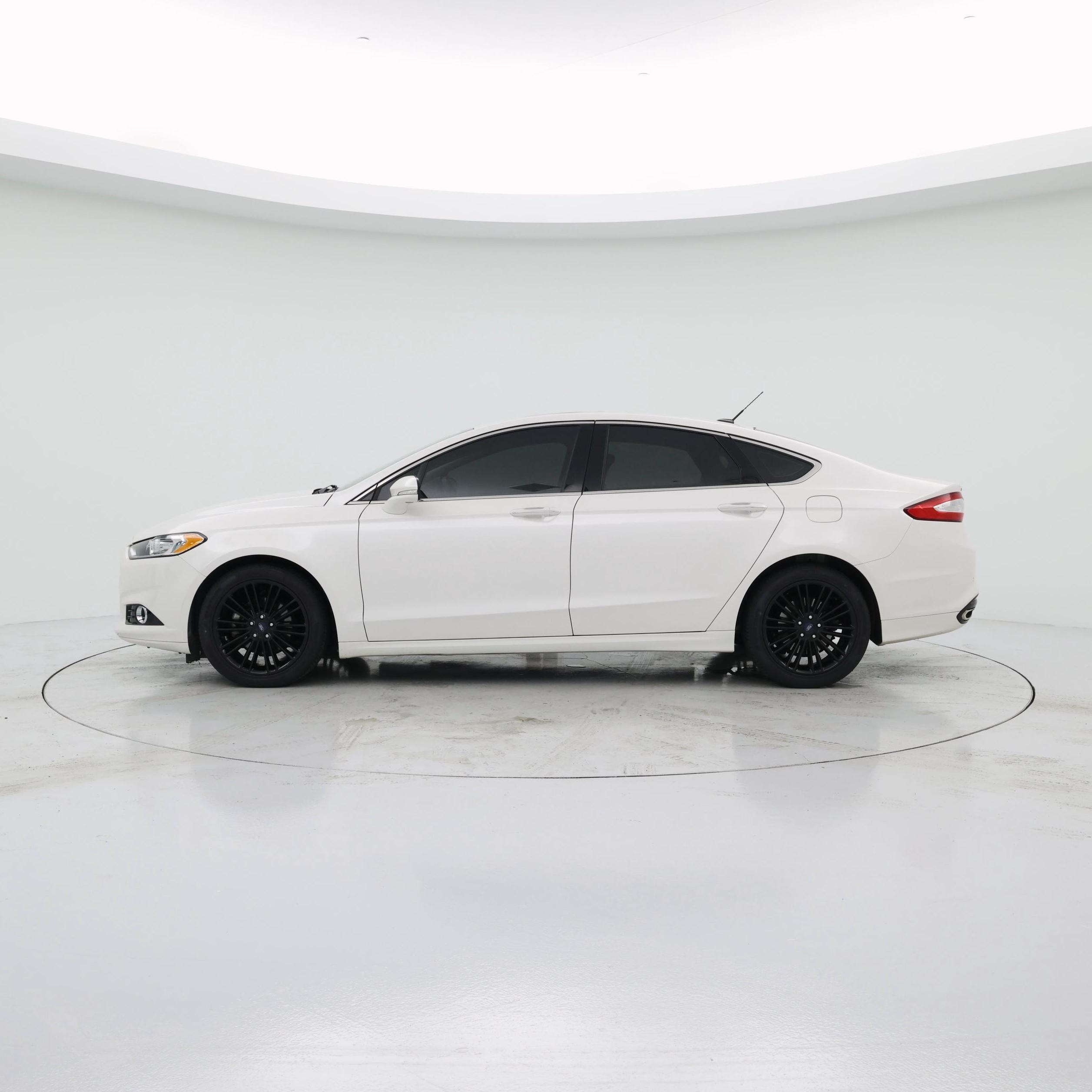 Thumbnail: 2014 Ford Fusion - 3