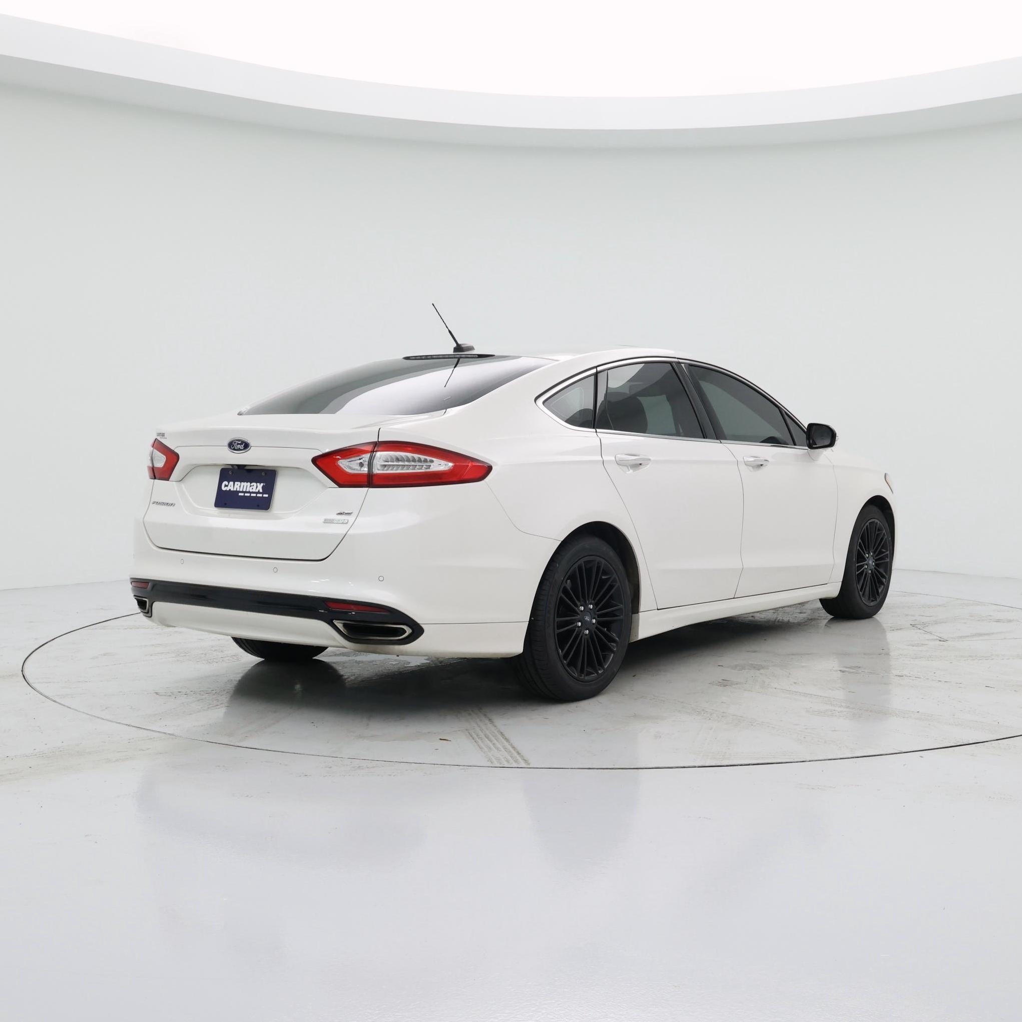 Thumbnail: 2014 Ford Fusion - 8