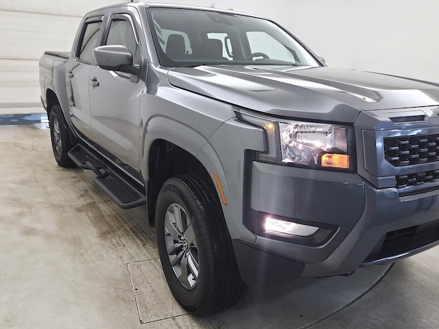 Gray 2025 Nissan Frontier SV Crew Cab 4WD Pickup Truck Four-Wheel Drive Automatic