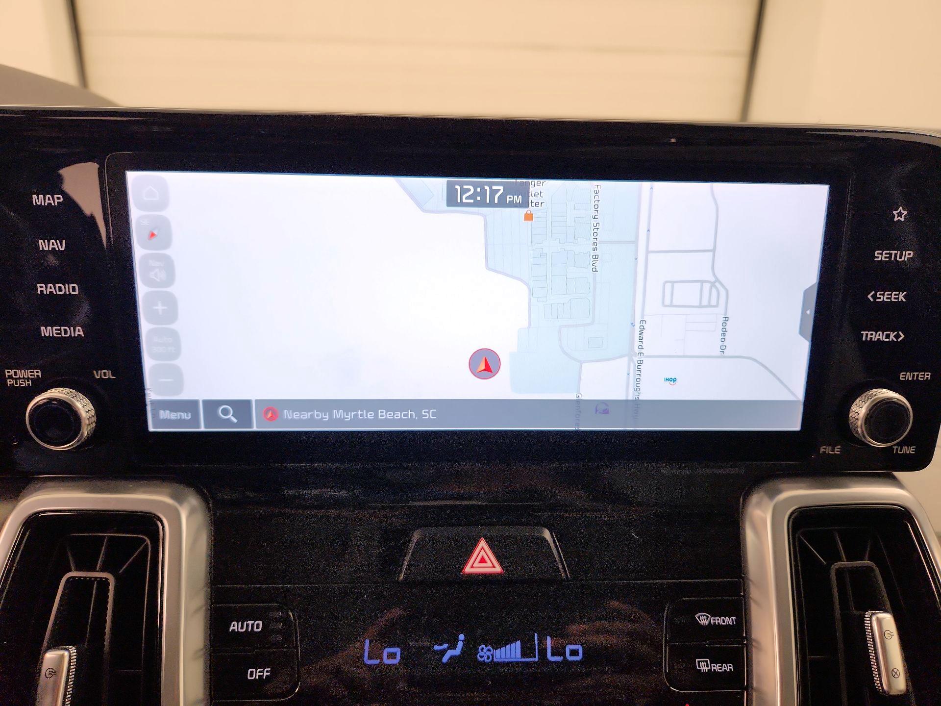 Thumbnail: 2023 Kia Sorento - 14