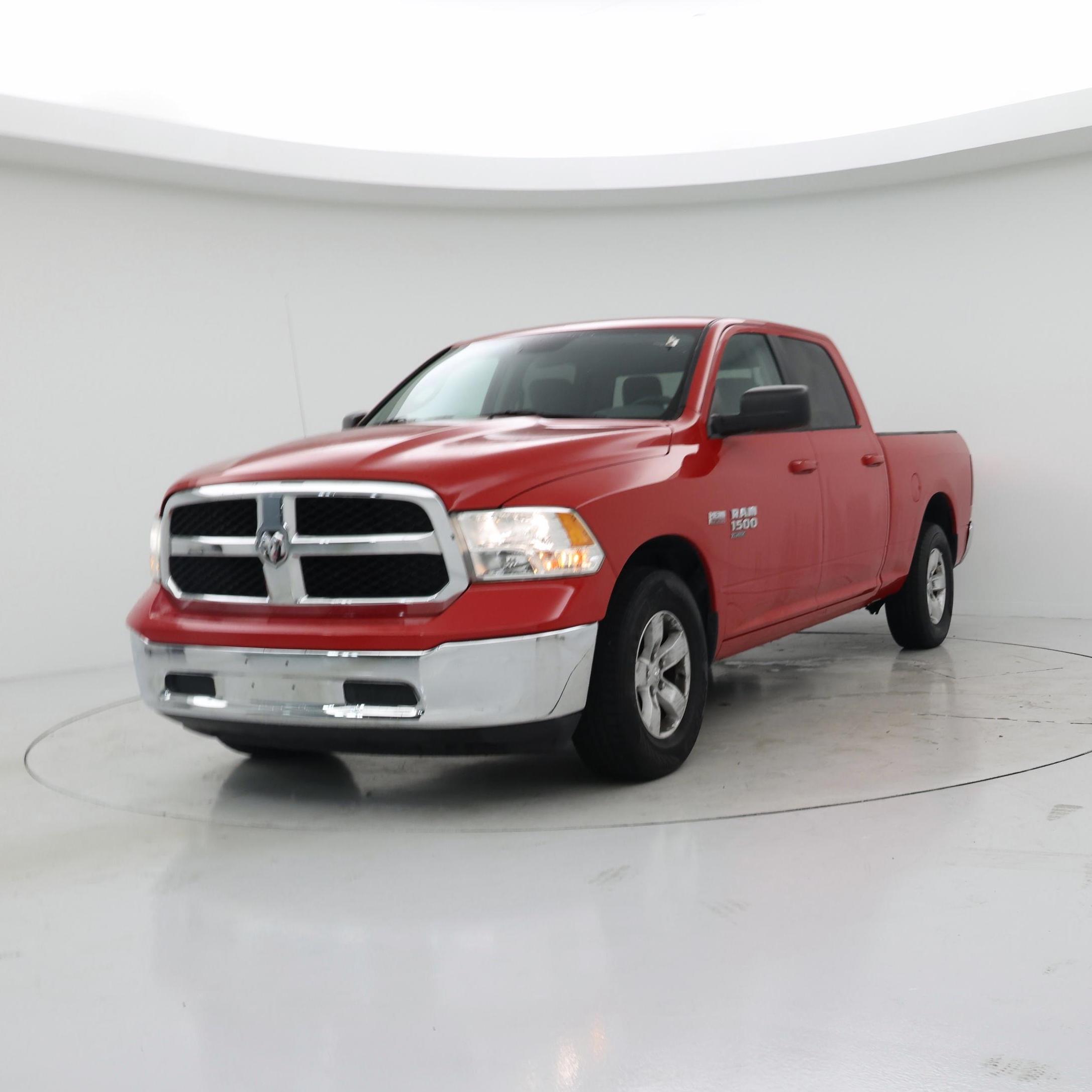 Thumbnail: 2020 RAM 1500 Classic - 4